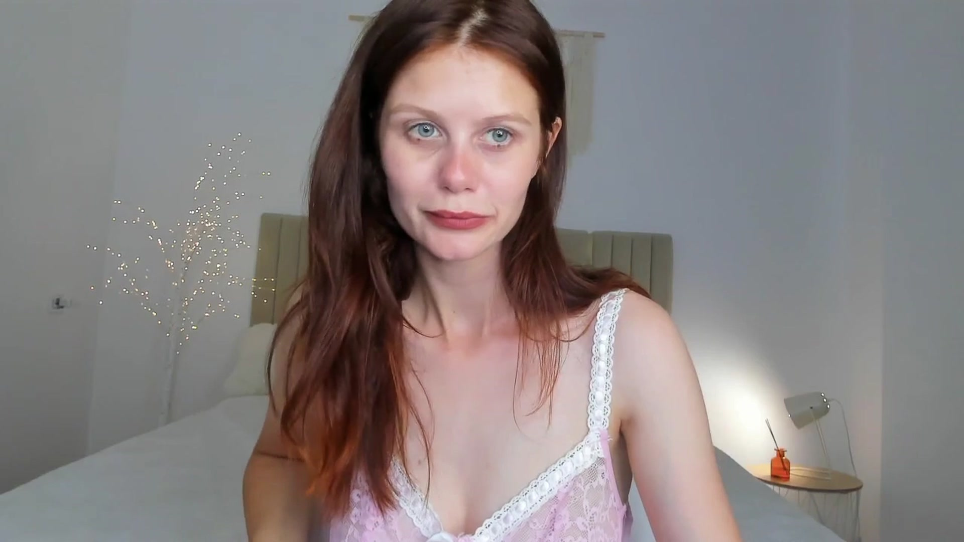 Gallery image thumbnail from Kitty_ange1l's myfreecams stream on, 08/14/2025, 11:48 image 15 of 20