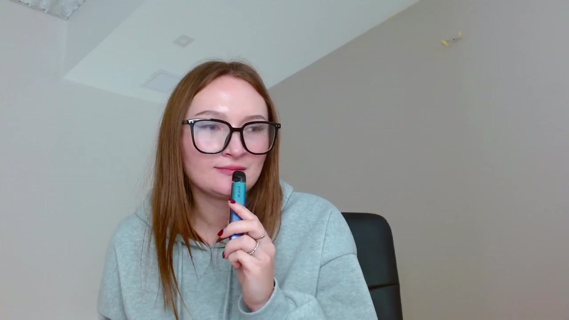 Gallery image thumbnail from Kitty_blush's myfreecams stream on, 11/21/2024, 15:43 image 19 of 20