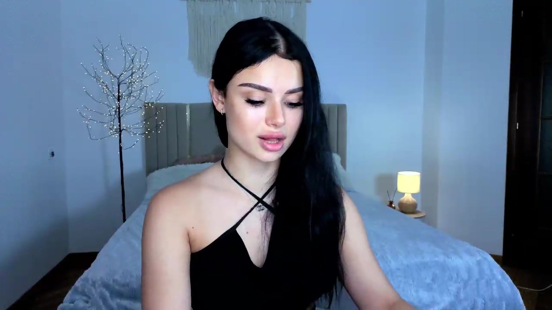 Gallery image thumbnail from Kitty_cut1ee_'s myfreecams stream on, 06/29/2026, 10:47 image 19 of 20
