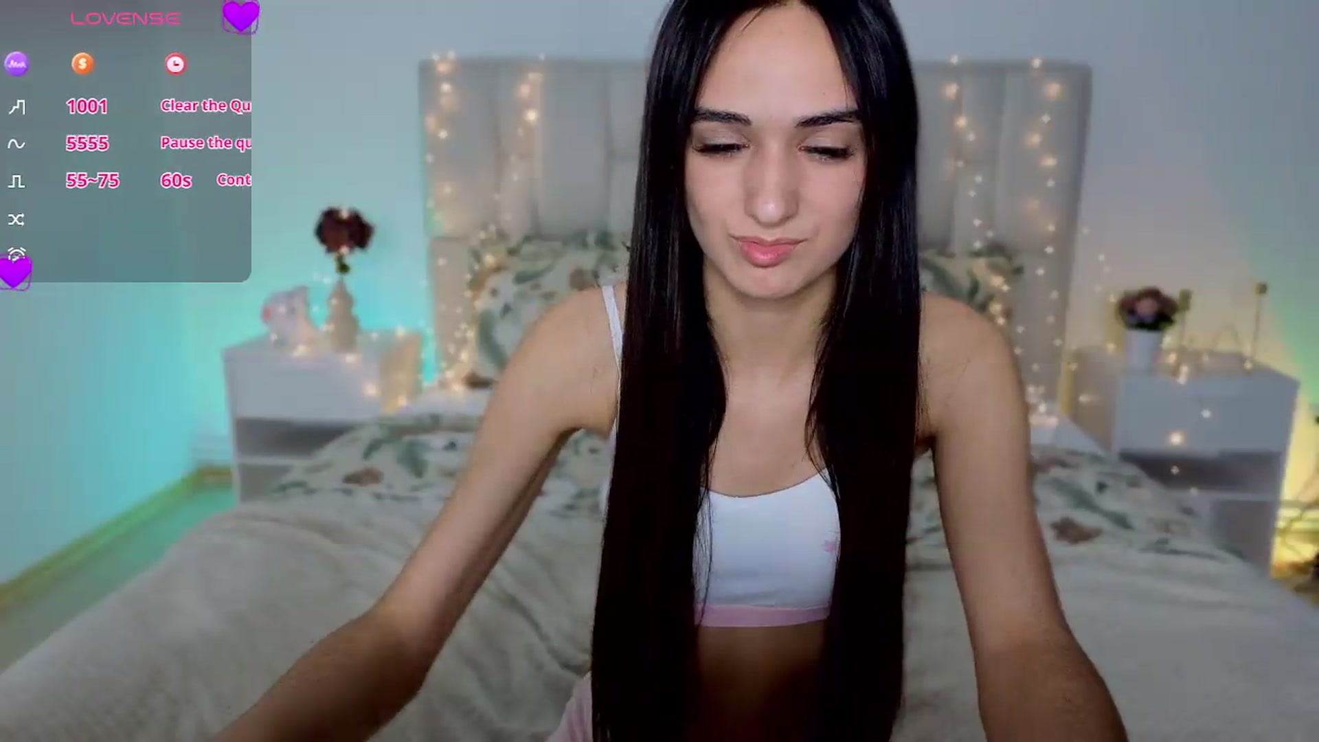 Gallery image thumbnail from Kitty_mi1a's myfreecams stream on, 07/02/2026, 24:02 image 7 of 20