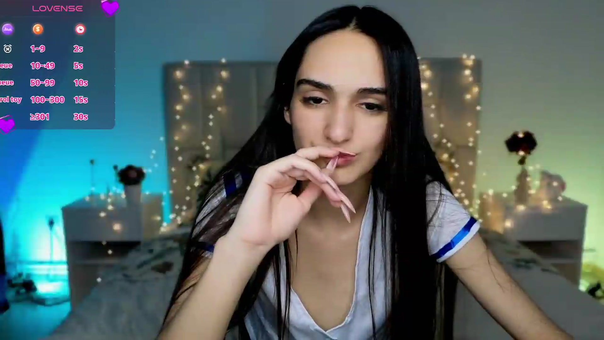 Gallery image thumbnail from Kitty_mi1a's myfreecams stream on, 07/09/2026, 22:49 image 18 of 20