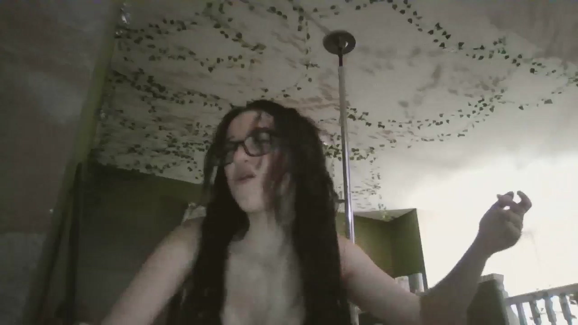 Gallery image thumbnail from Kittygames's myfreecams stream on, 04/11/2024, 08:09 image 3 of 20
