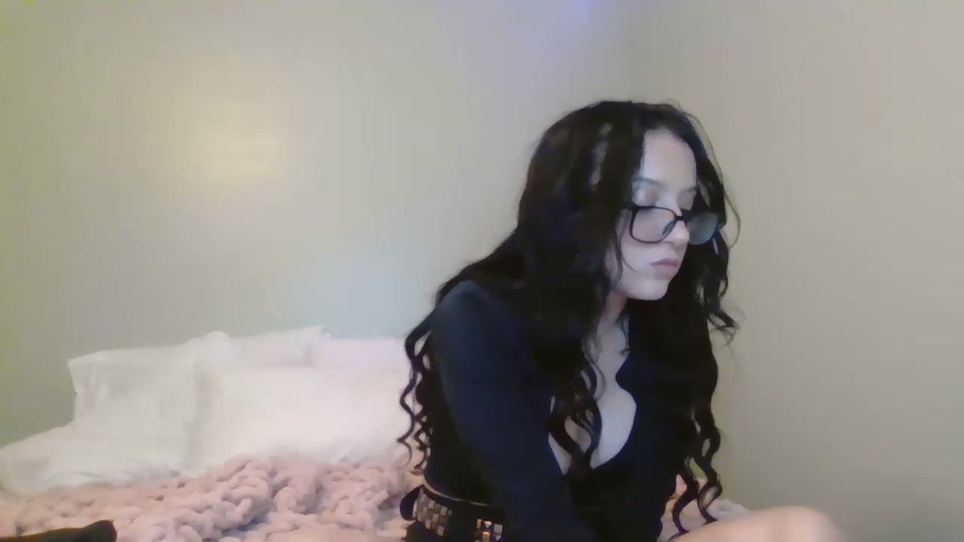 Gallery image thumbnail from Kittygames's myfreecams stream on, 04/29/2024, 01:25 image 2 of 20