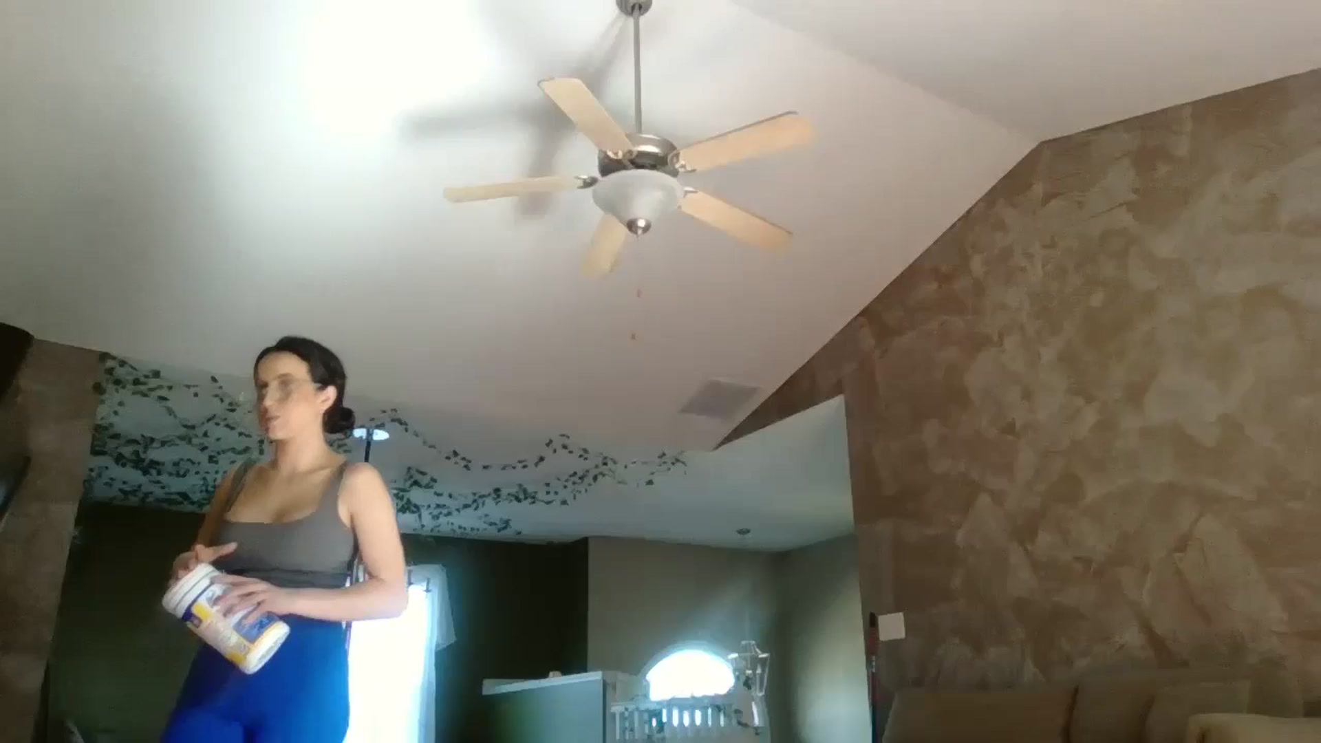 Gallery image thumbnail from Kittygames's myfreecams stream on, 05/06/2024, 20:52 image 8 of 20