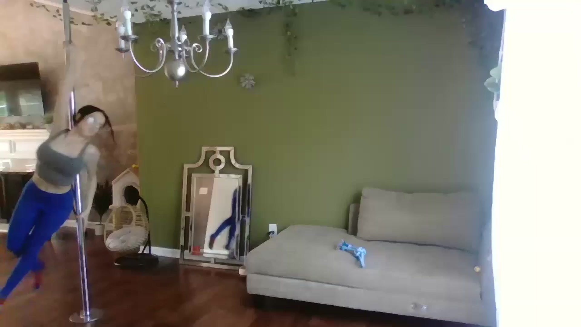 Gallery image thumbnail from Kittygames's myfreecams stream on, 05/06/2024, 20:52 image 1 of 20