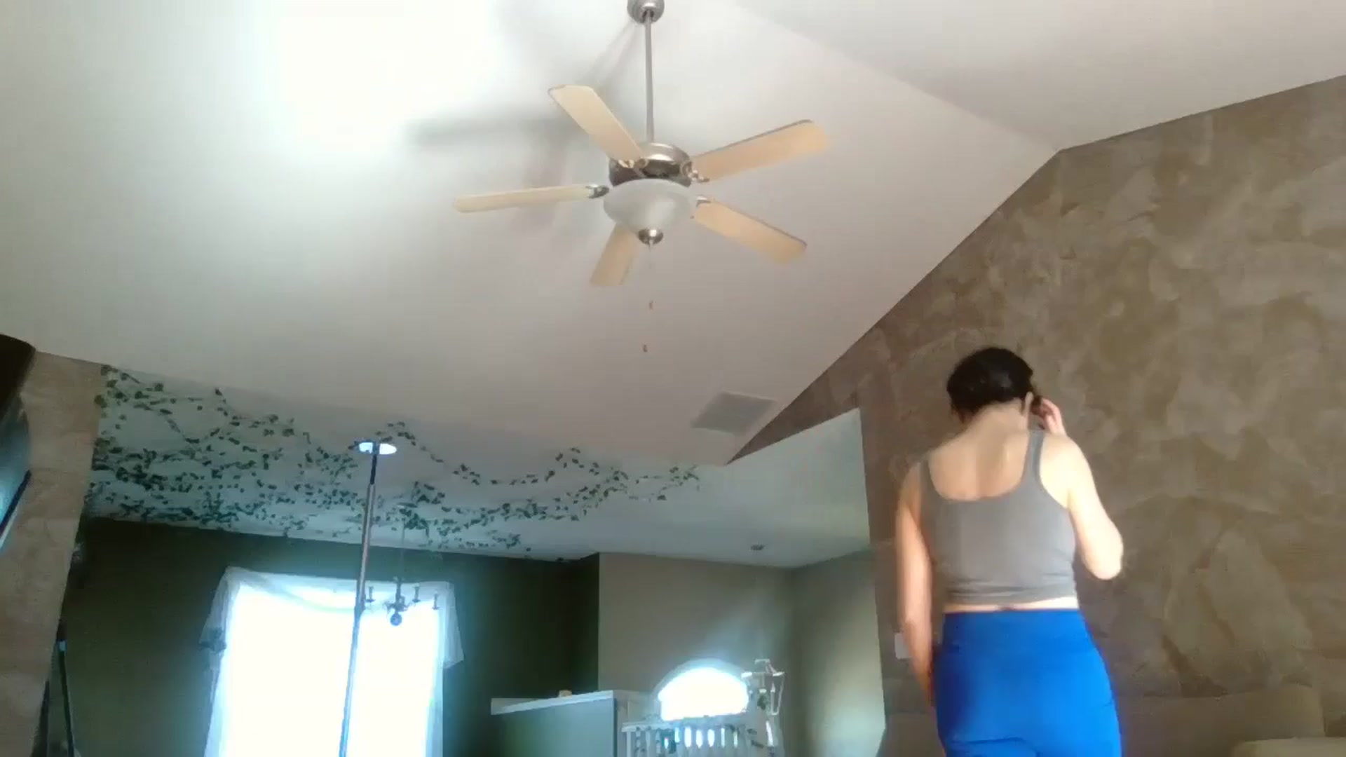 Gallery image thumbnail from Kittygames's myfreecams stream on, 05/06/2024, 20:52 image 6 of 20