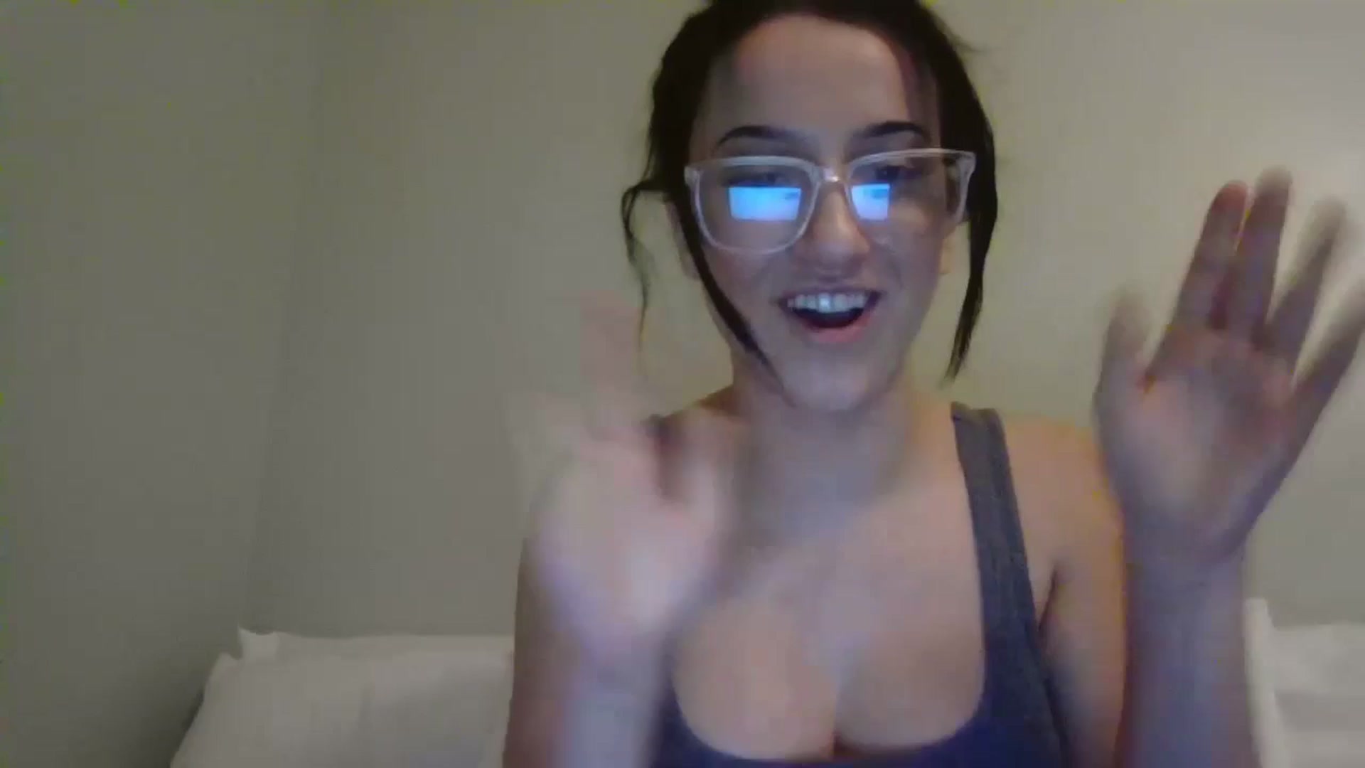 Gallery image thumbnail from Kittygames's myfreecams stream on, 05/06/2024, 23:42 image 1 of 20