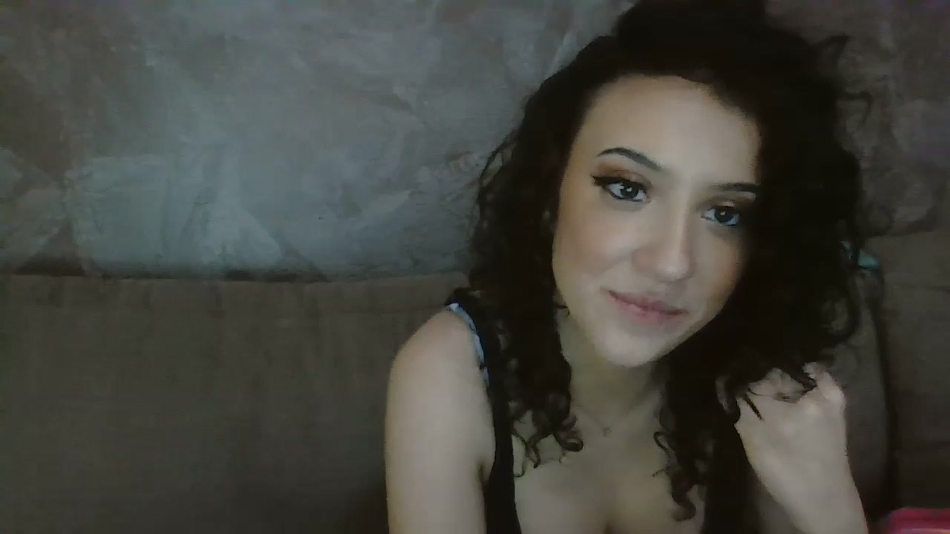 Gallery image thumbnail from Kittygames's myfreecams stream on, 05/10/2024, 02:18 image 2 of 20