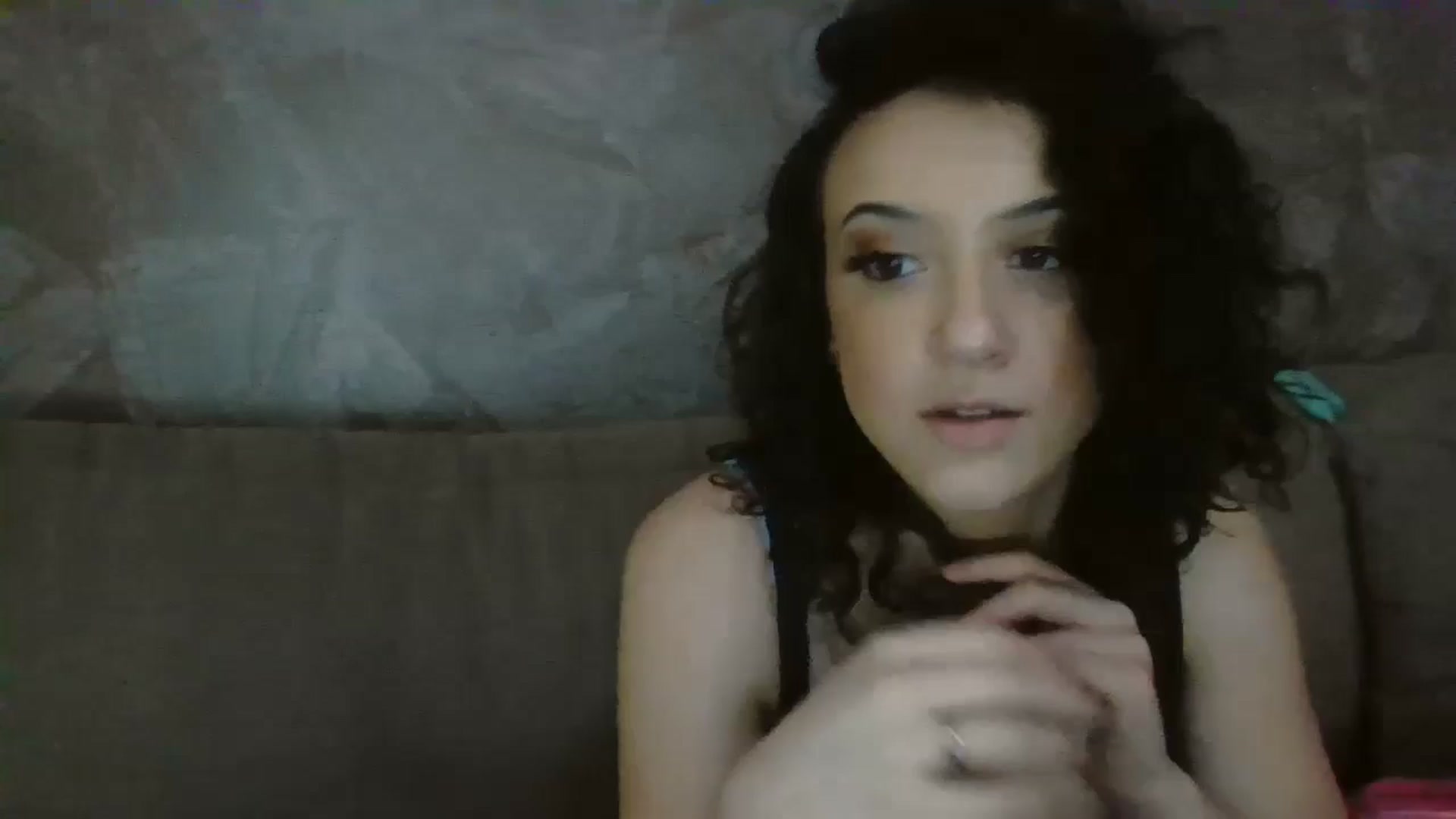 Gallery image thumbnail from Kittygames's myfreecams stream on, 05/10/2024, 02:18 image 1 of 20