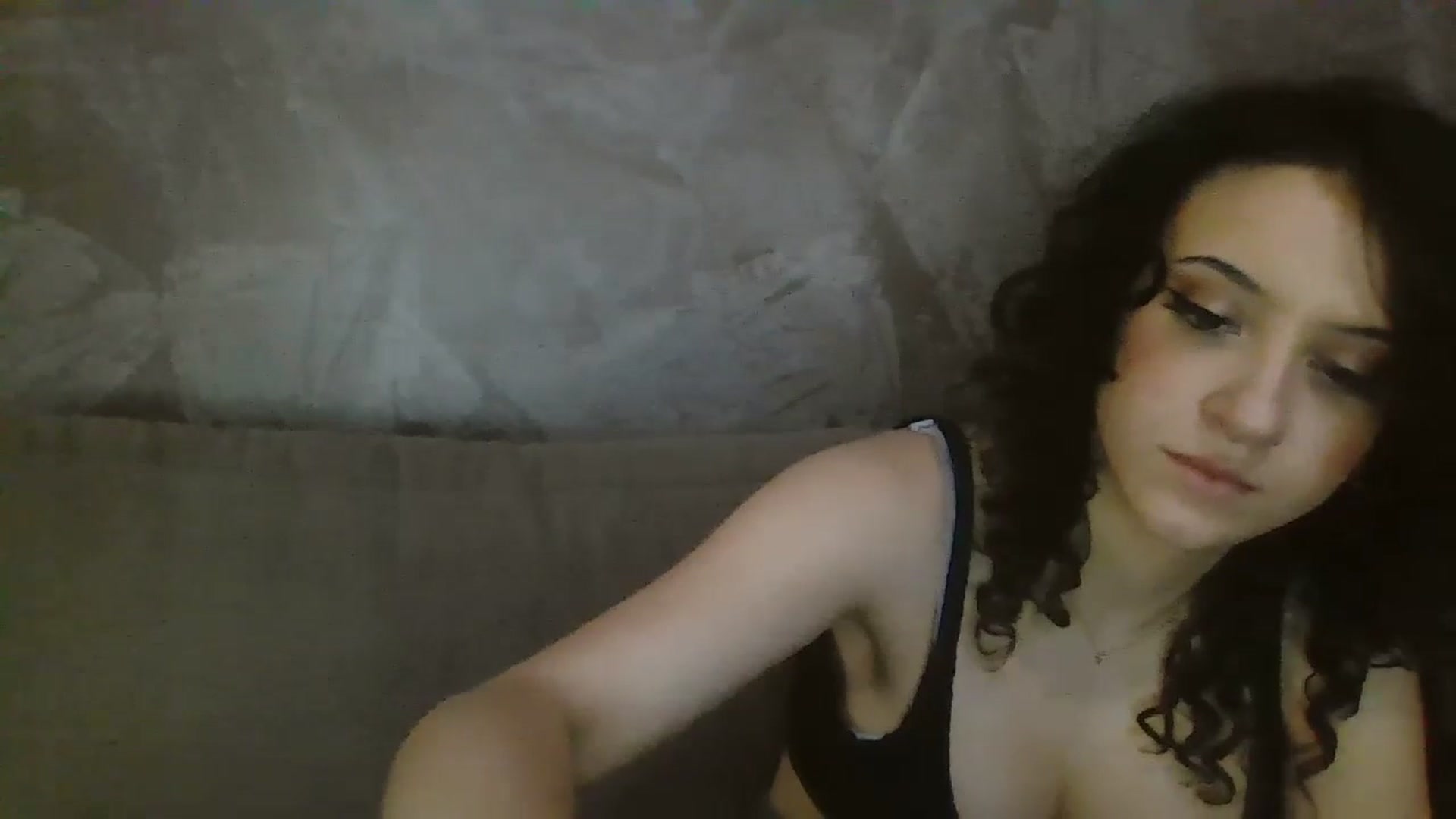 Gallery image thumbnail from Kittygames's myfreecams stream on, 05/10/2024, 07:47 image 11 of 20