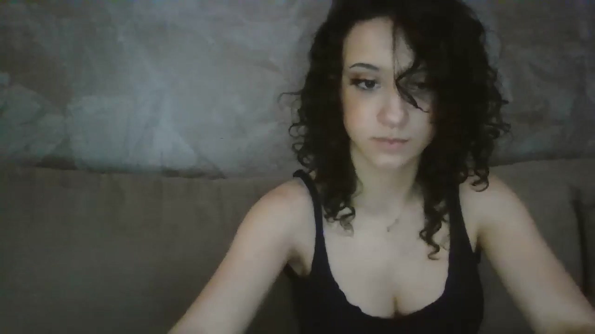 Gallery image thumbnail from Kittygames's myfreecams stream on, 05/10/2024, 08:09 image 9 of 20