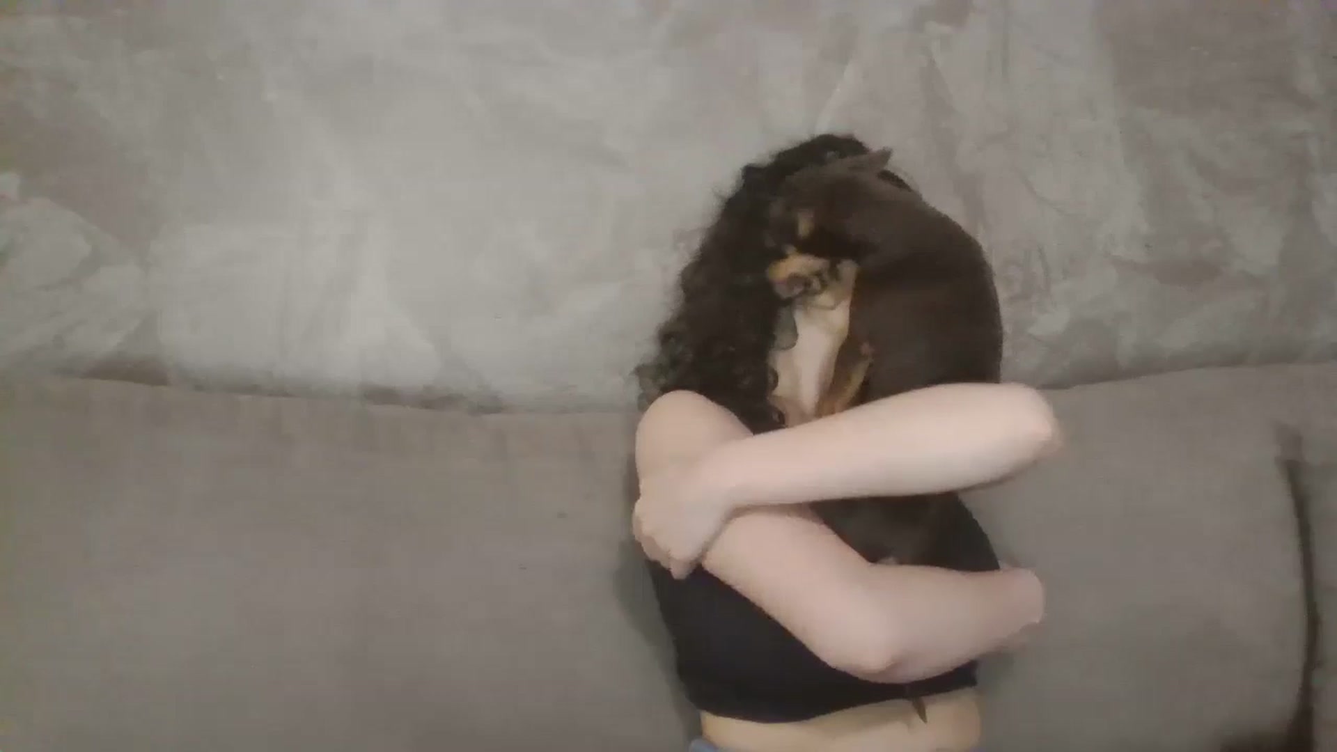 Gallery image thumbnail from Kittygames's myfreecams stream on, 05/10/2024, 08:09 image 6 of 20