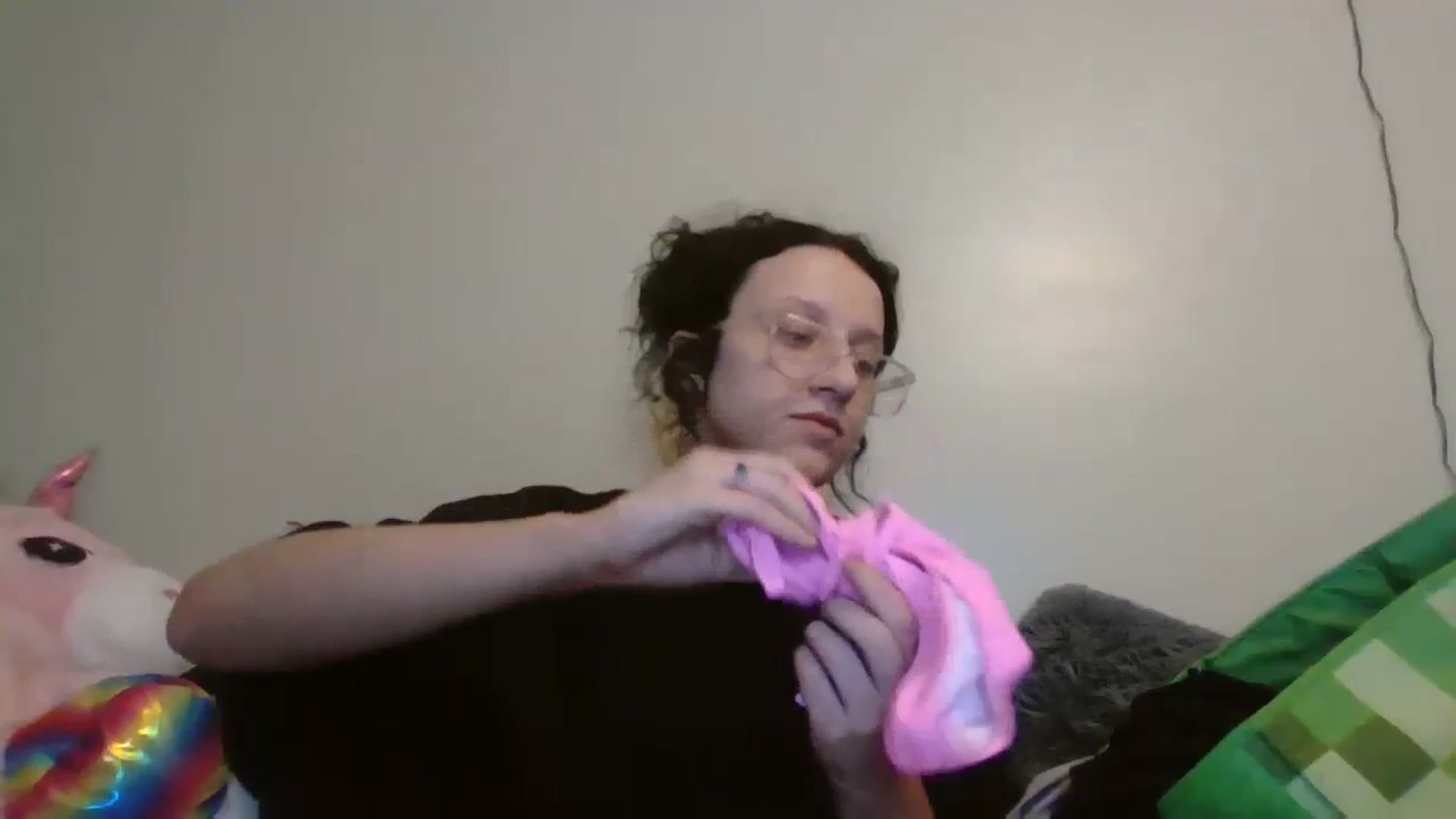 Gallery image thumbnail from Kittygames's myfreecams stream on, 05/13/2024, 11:11 image 12 of 20