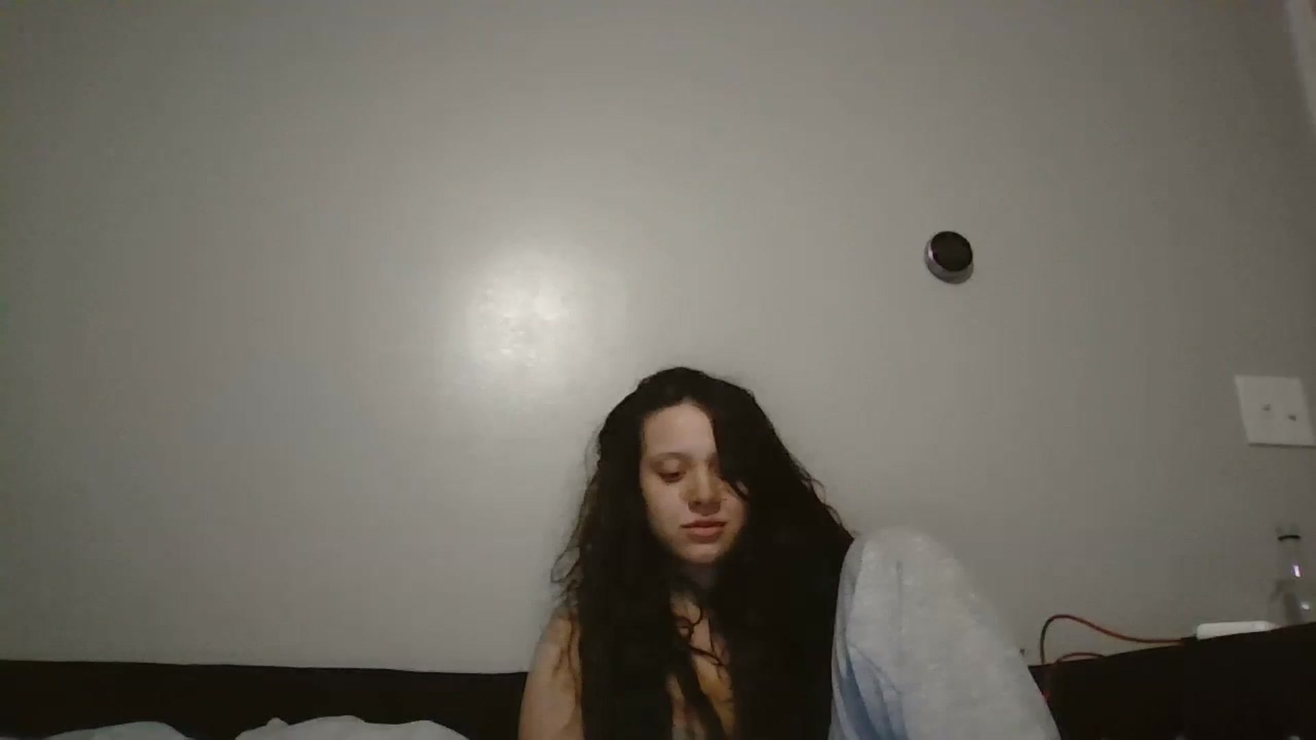 Gallery image thumbnail from Kittygames's myfreecams stream on, 03/16/2025, 12:14 image 19 of 20