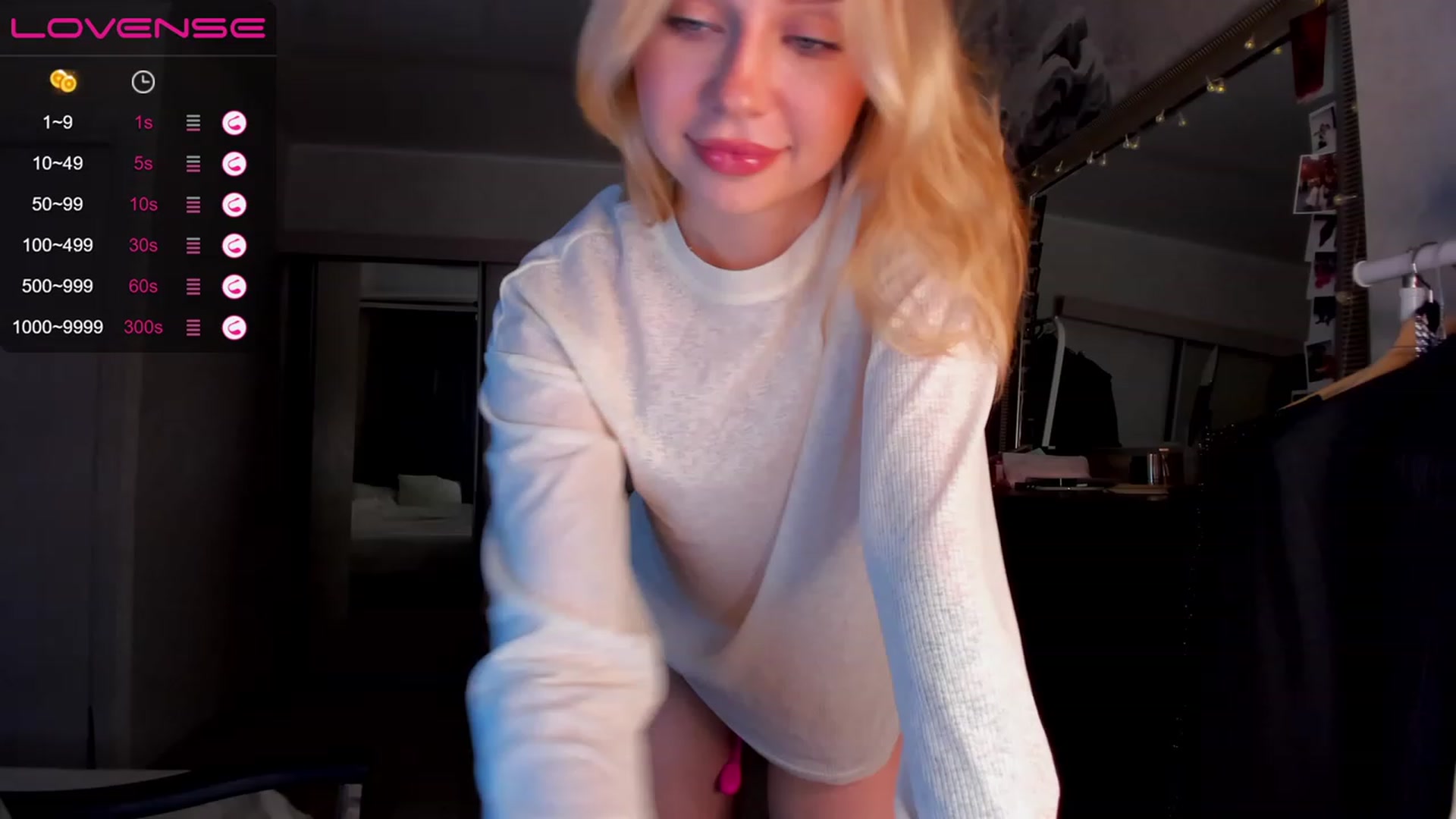 Gallery image thumbnail from Kittygirl18's myfreecams stream on, 11/18/2022, 20:13 image 10 of 20