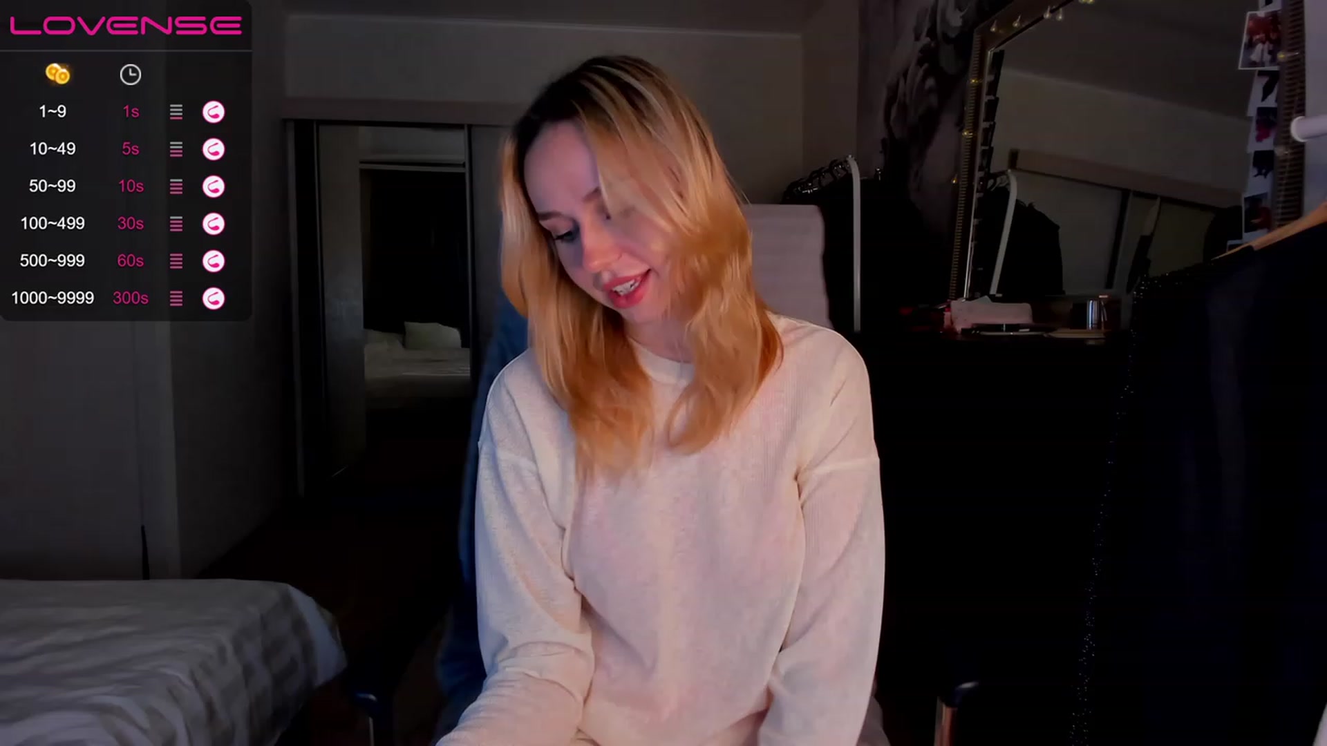 Gallery image thumbnail from Kittygirl18's myfreecams stream on, 11/18/2022, 20:13 image 4 of 20
