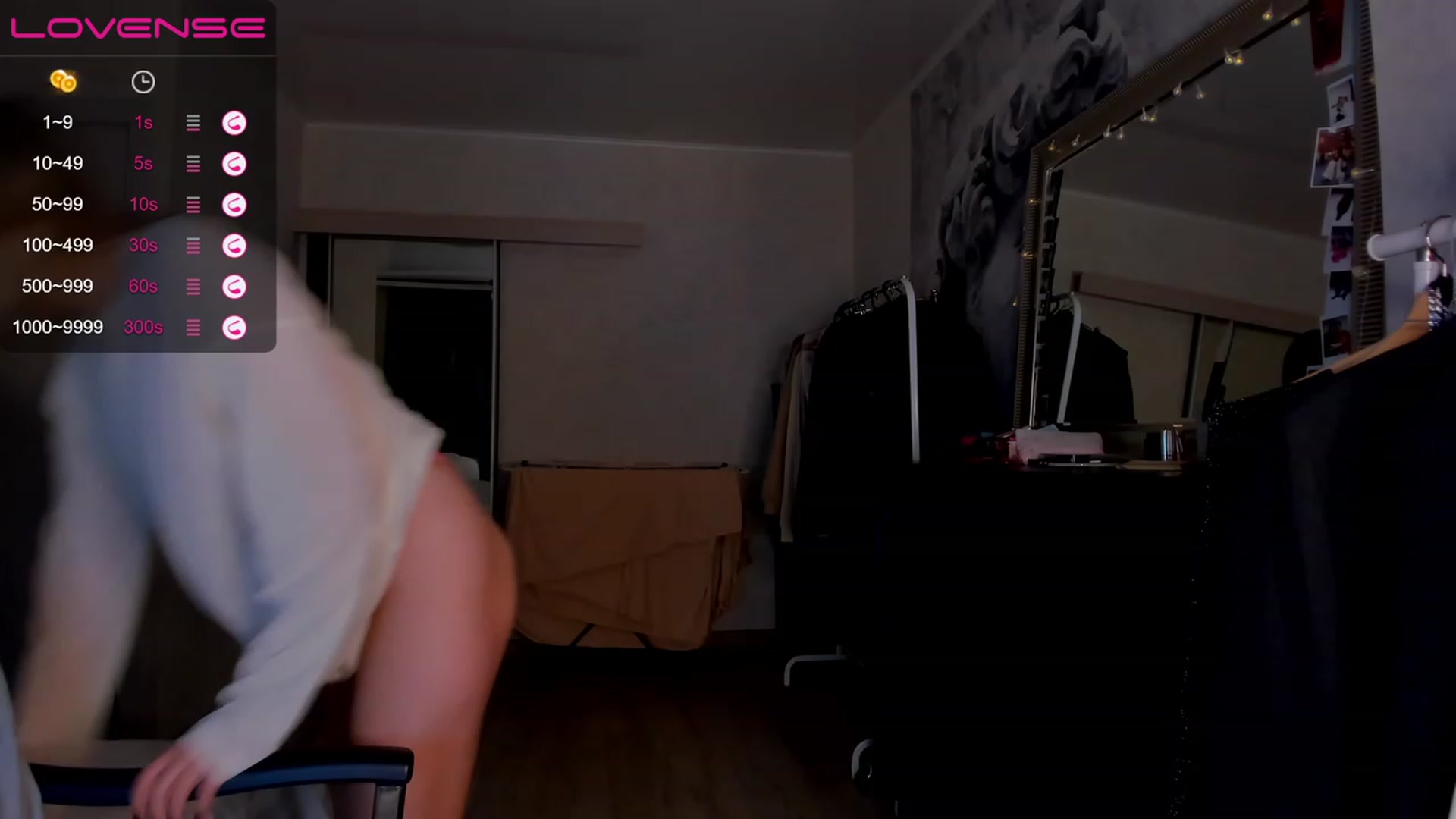 Gallery image thumbnail from Kittygirl18's myfreecams stream on, 11/18/2022, 20:13 image 2 of 20