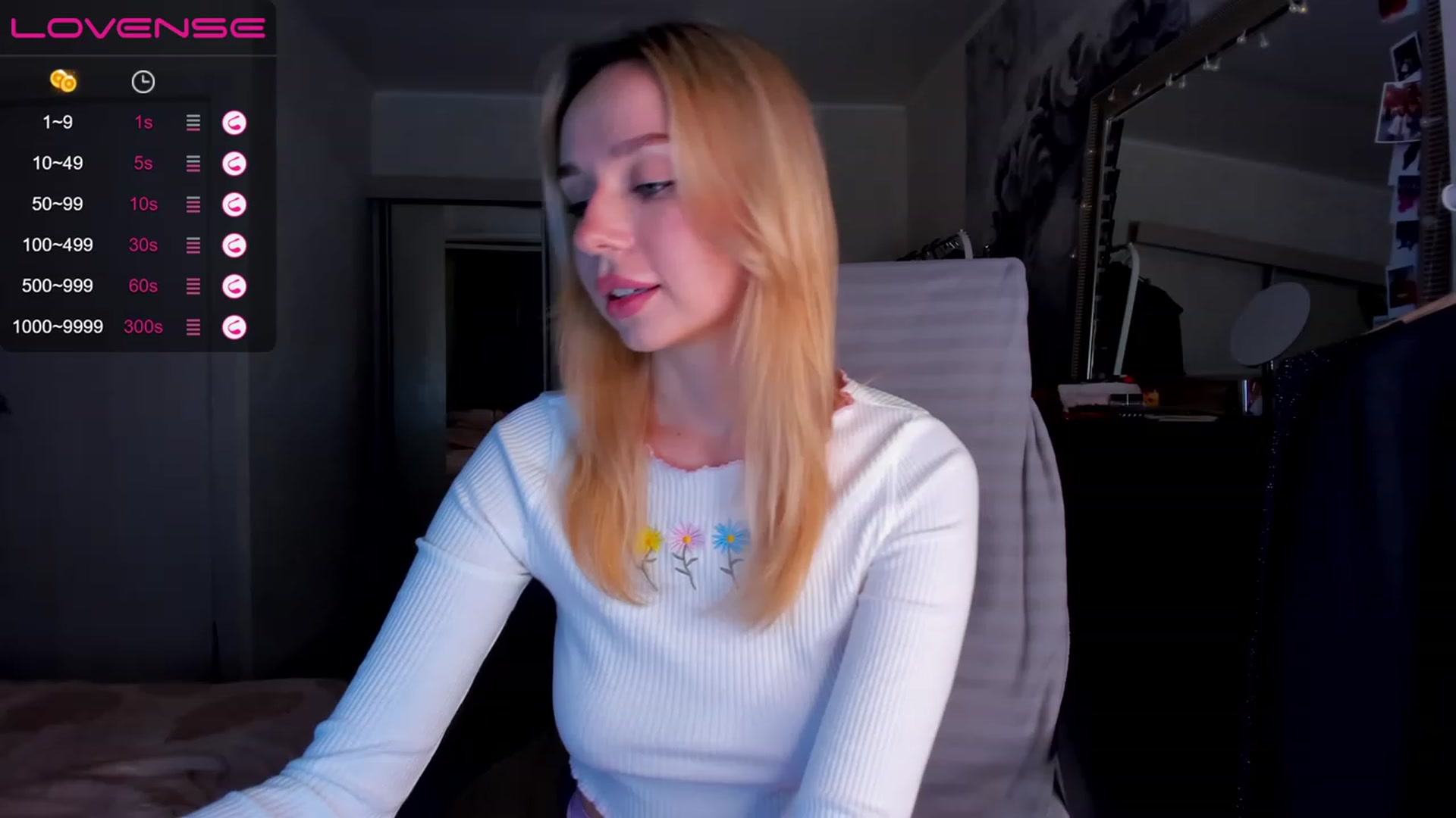 Gallery image thumbnail from Kittygirl18's myfreecams stream on, 11/20/2022, 21:12 image 15 of 20