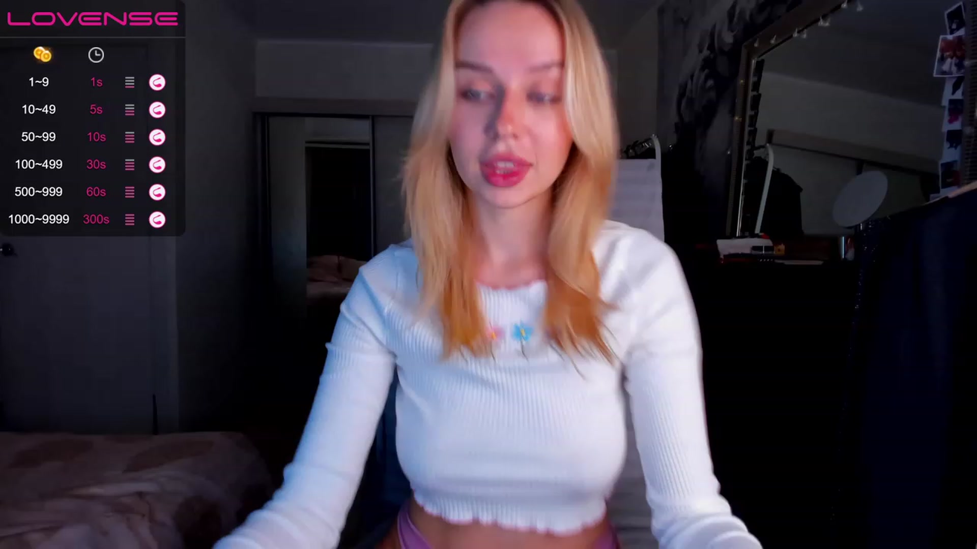 Gallery image thumbnail from Kittygirl18's myfreecams stream on, 11/20/2022, 21:41 image 4 of 20