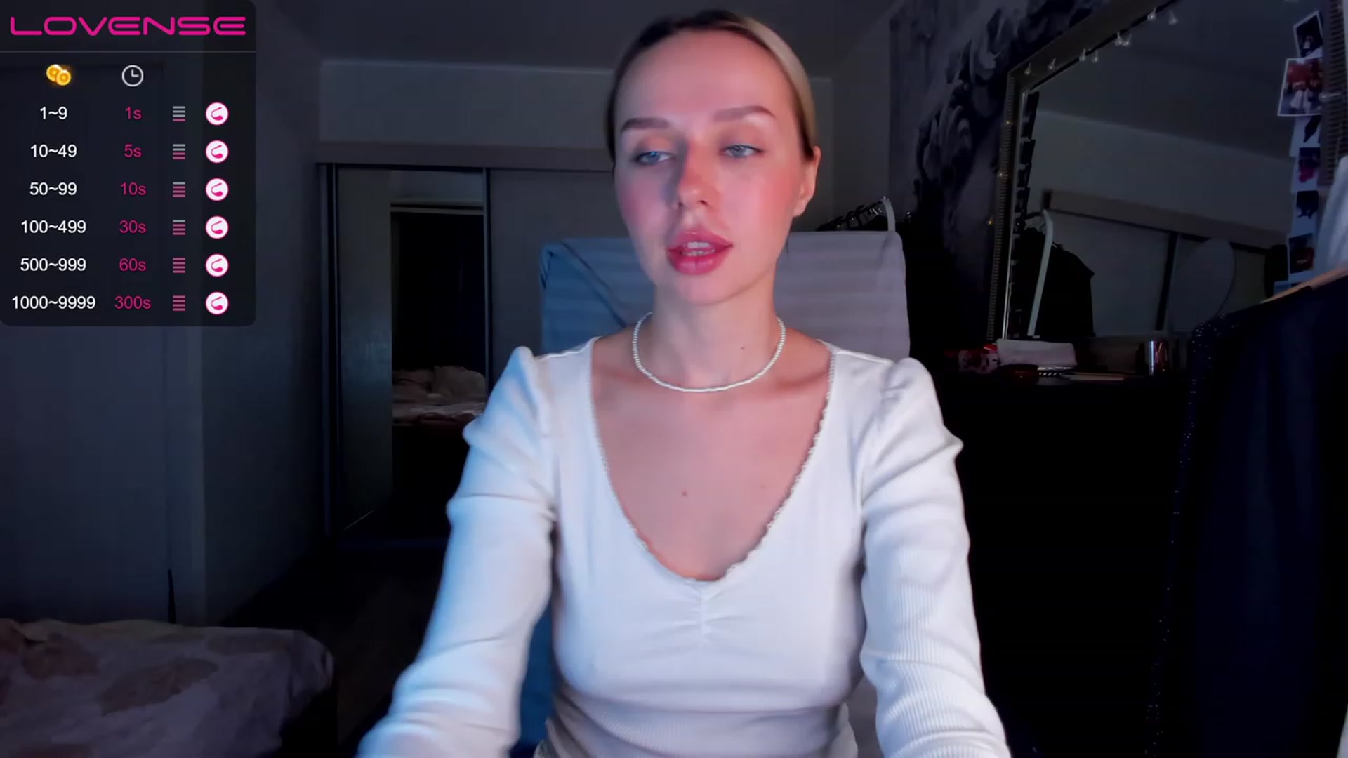 Gallery image thumbnail from Kittygirl18's myfreecams stream on, 11/21/2022, 20:12 image 12 of 20