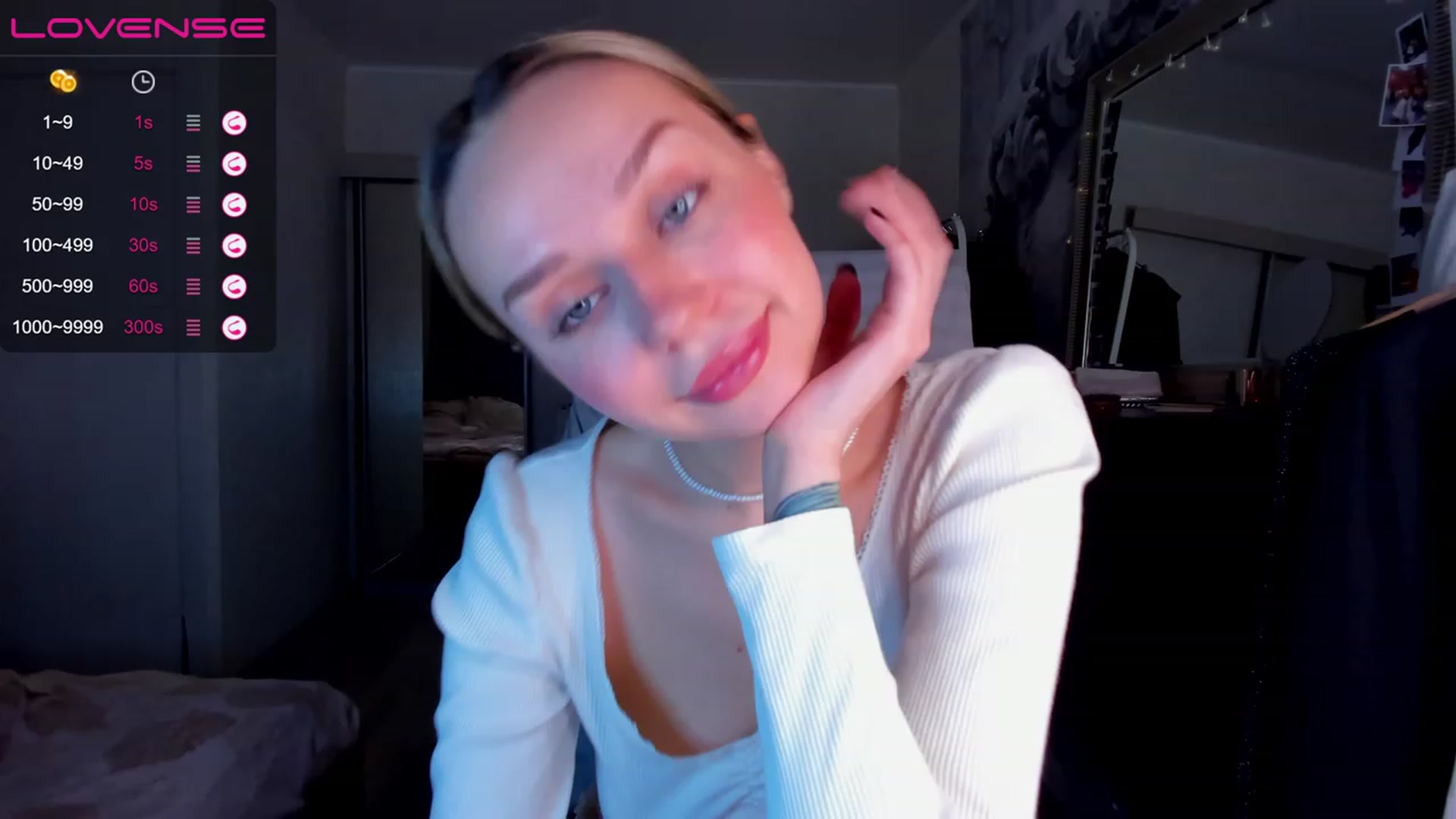 Gallery image thumbnail from Kittygirl18's myfreecams stream on, 11/21/2022, 20:12 image 6 of 20