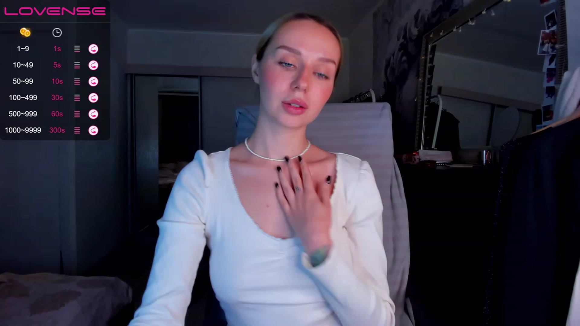 Gallery image thumbnail from Kittygirl18's myfreecams stream on, 11/21/2022, 20:54 image 1 of 20