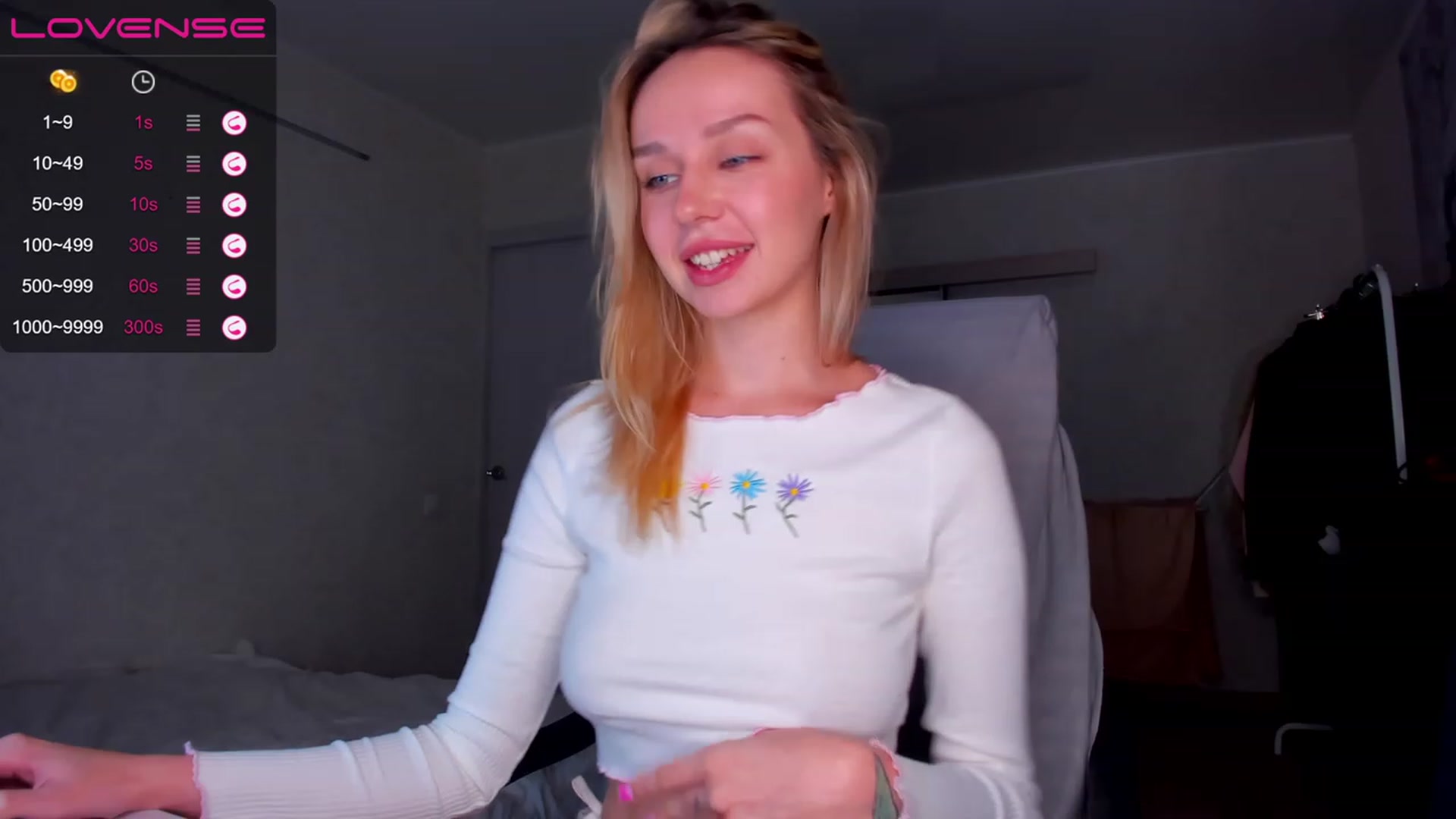 Gallery image thumbnail from Kittygirl18's myfreecams stream on, 11/28/2022, 20:56 image 17 of 20