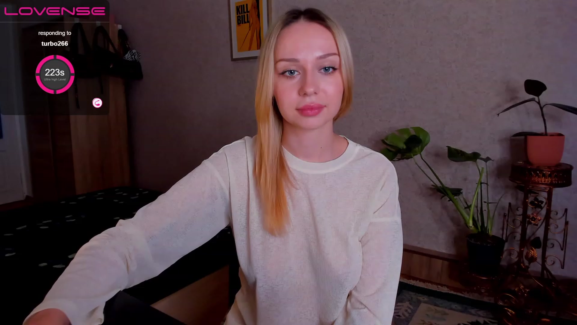 Gallery image thumbnail from Kittygirl18's myfreecams stream on, 12/11/2022, 18:56 image 19 of 20