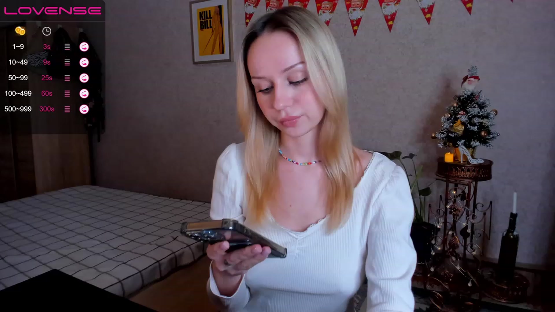 Gallery image thumbnail from Kittygirl18's myfreecams stream on, 12/23/2022, 19:03 image 8 of 20