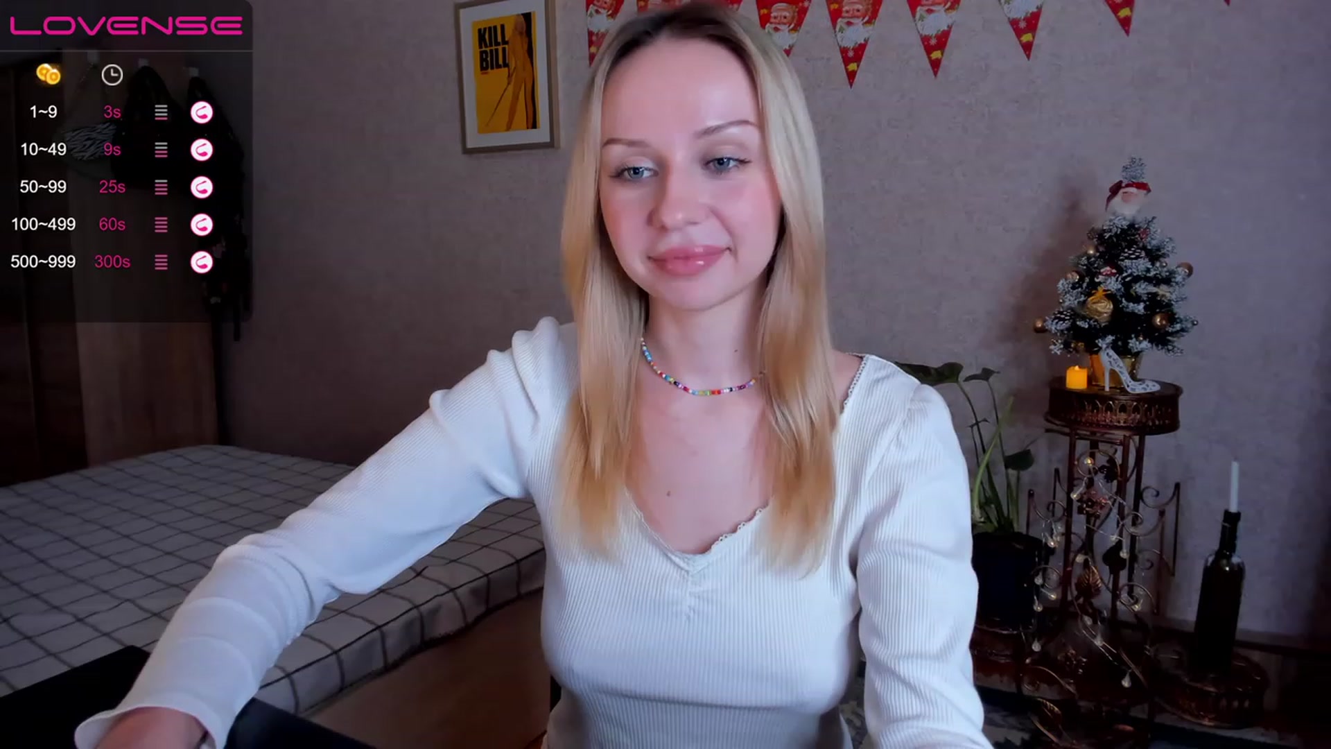 Gallery image thumbnail from Kittygirl18's myfreecams stream on, 12/23/2022, 19:03 image 7 of 20