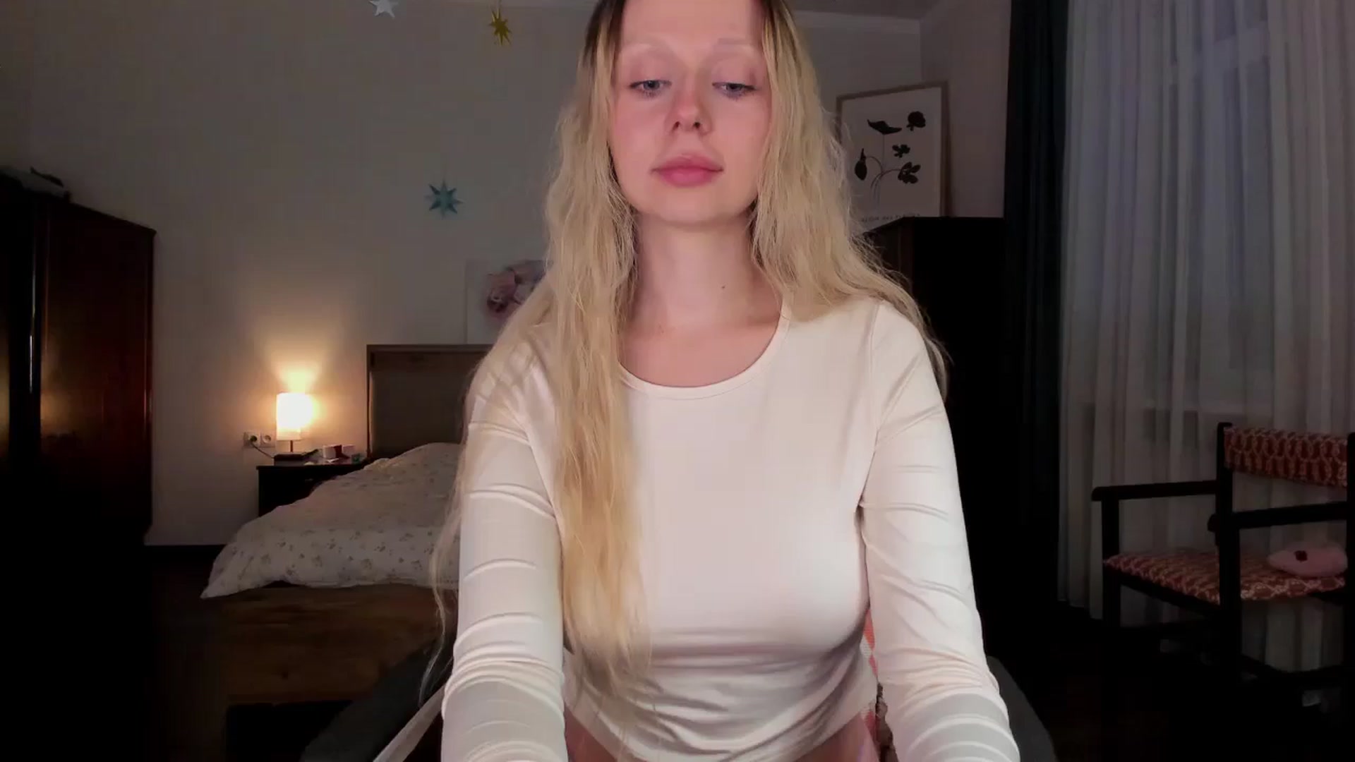 Gallery image thumbnail from Kittygirl18's myfreecams stream on, 12/26/2025, 18:28 image 8 of 20