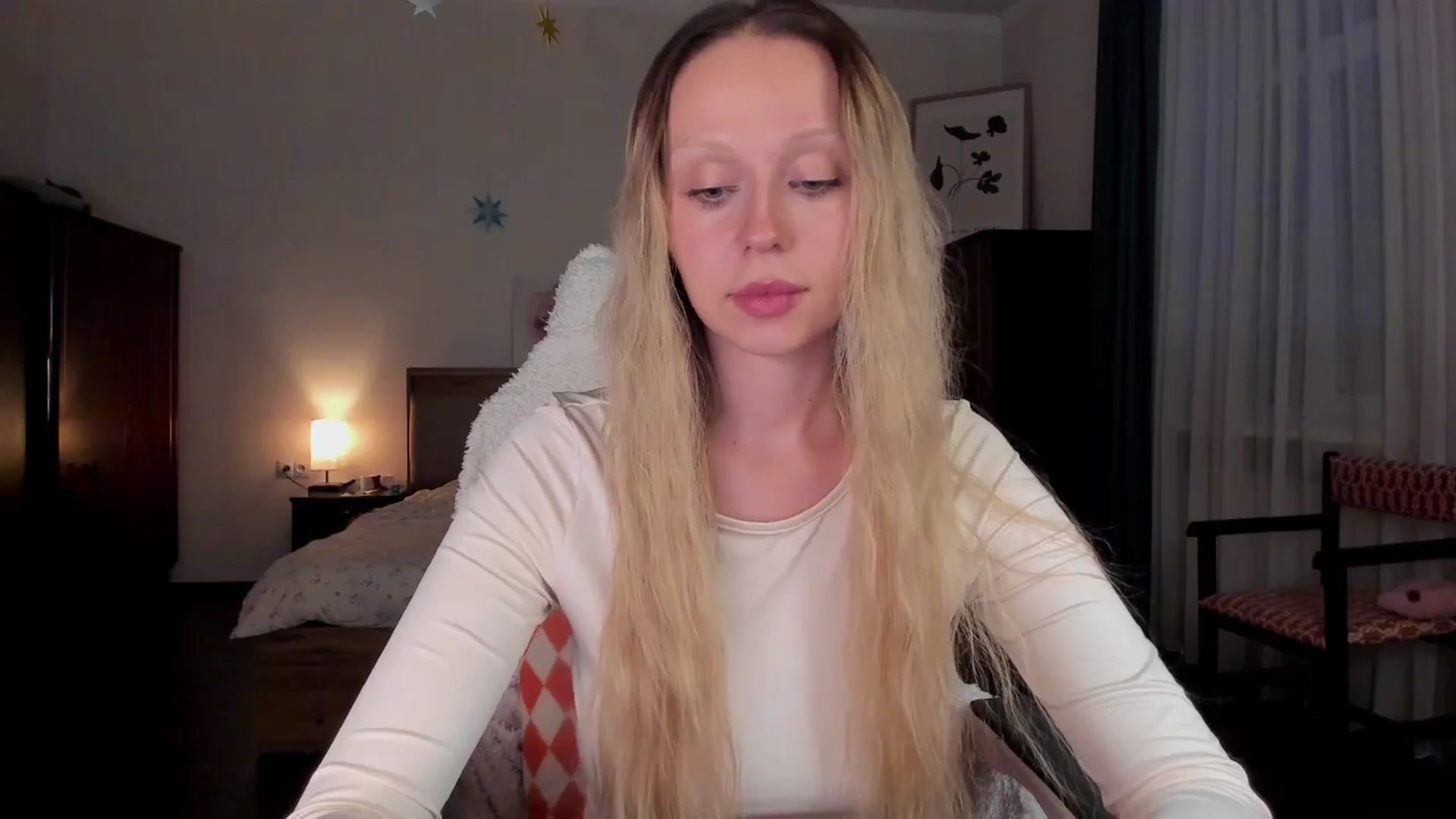 Gallery image thumbnail from Kittygirl18's myfreecams stream on, 12/26/2025, 18:28 image 6 of 20
