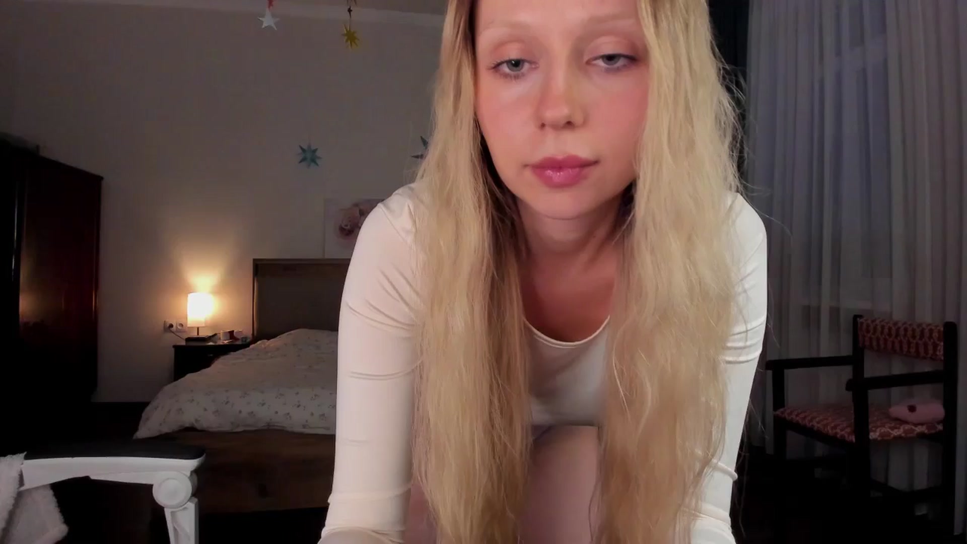Gallery image thumbnail from Kittygirl18's myfreecams stream on, 12/26/2025, 18:28 image 17 of 20