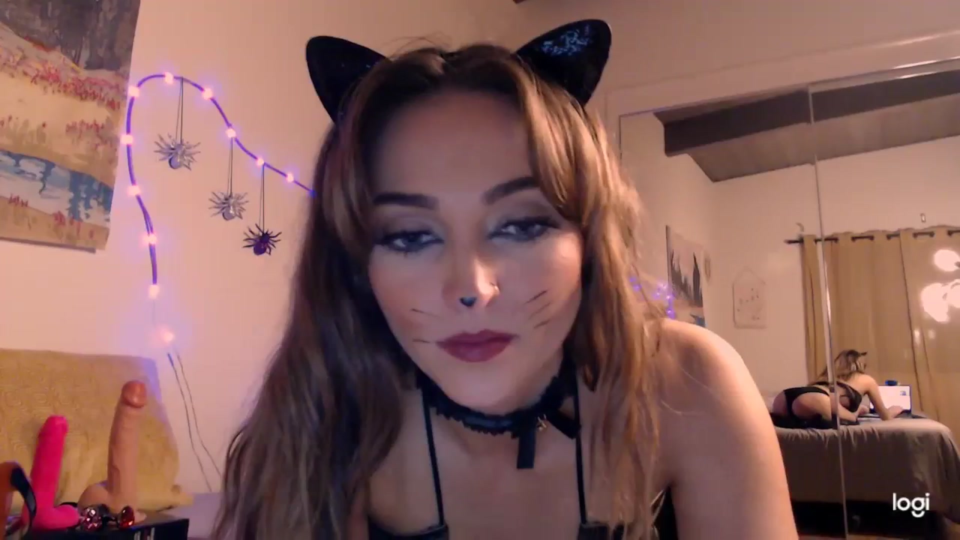 Gallery image thumbnail from KittygirlKat1's myfreecams stream on, 10/29/2023, 08:00 image 6 of 20