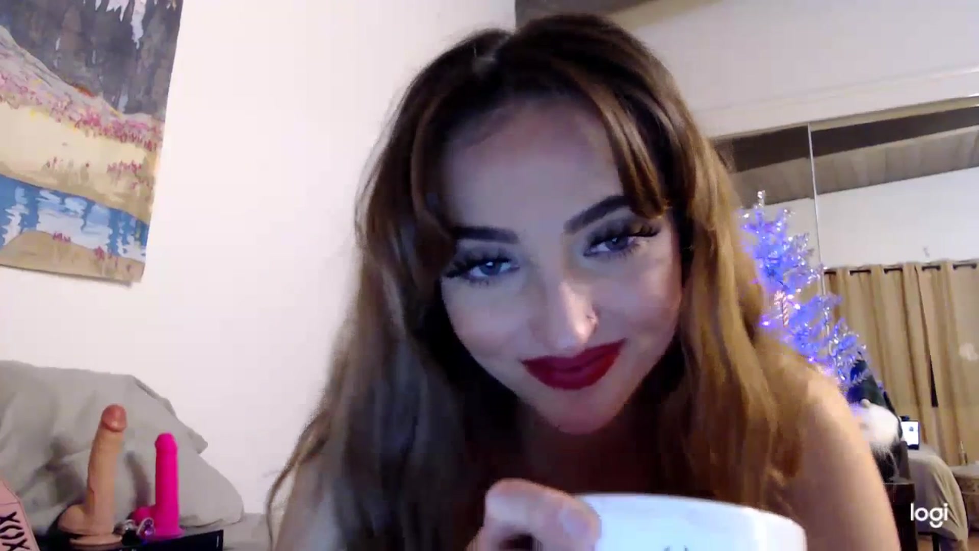 Gallery image thumbnail from KittygirlKat1's myfreecams stream on, 12/24/2023, 06:12 image 18 of 20