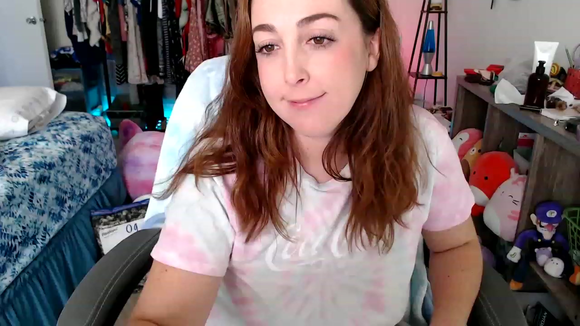 Gallery image thumbnail from Kittylacee's myfreecams stream on, 12/01/2022, 07:59 image 15 of 20