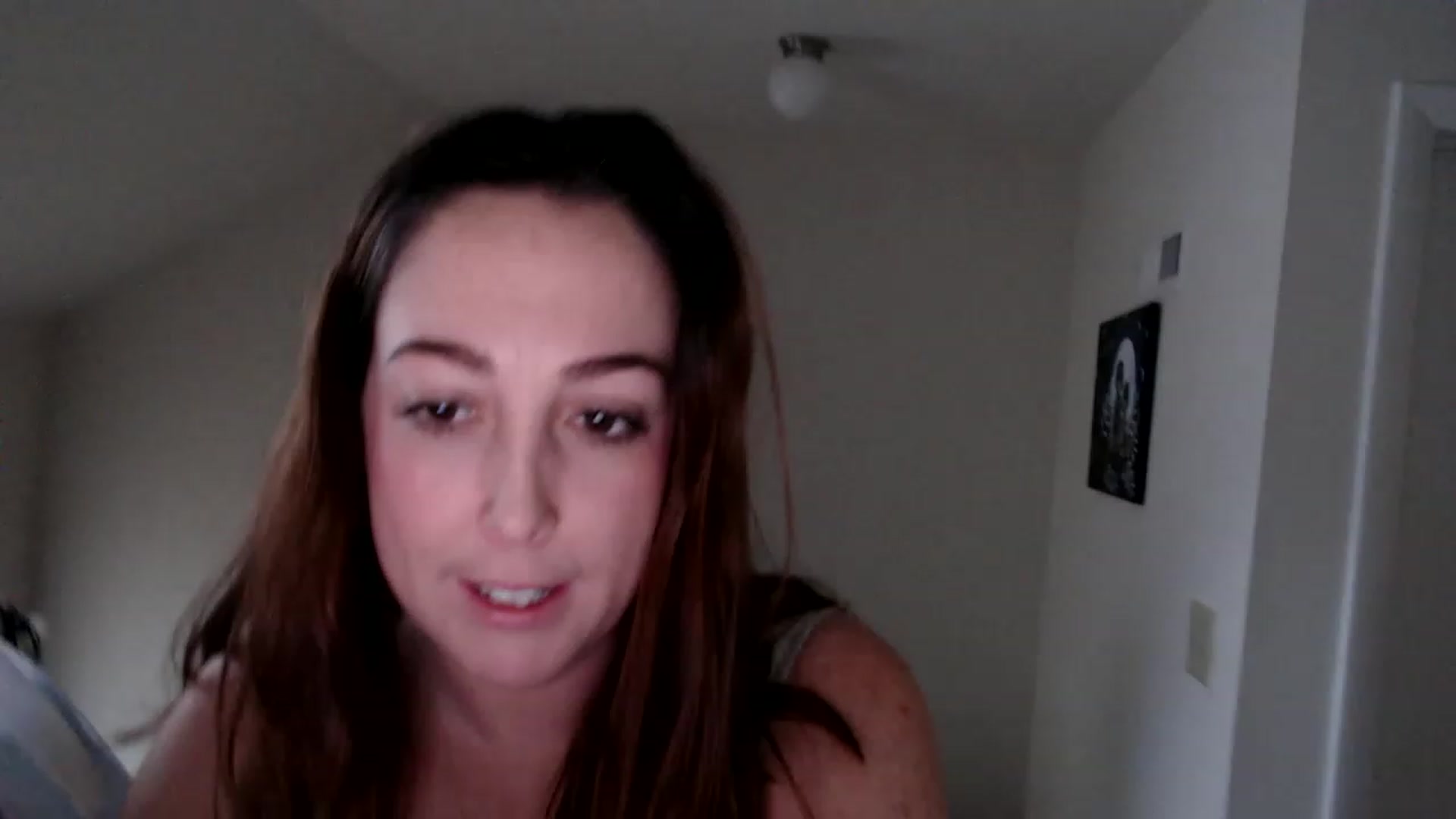 Gallery image thumbnail from Kittylacee's myfreecams stream on, 12/03/2022, 13:51 image 17 of 20