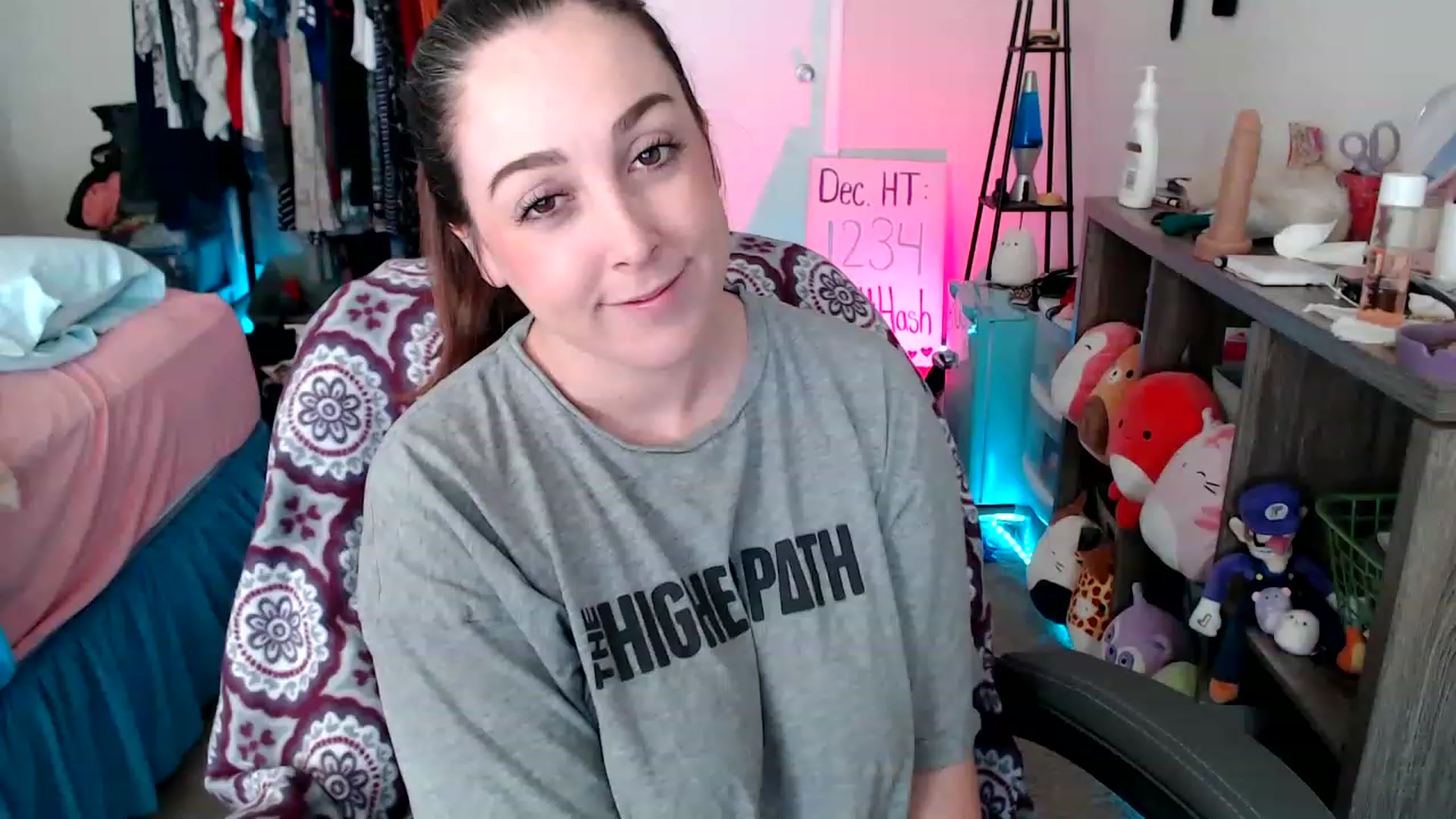 Gallery image thumbnail from Kittylacee's myfreecams stream on, 12/30/2022, 14:26 image 5 of 20
