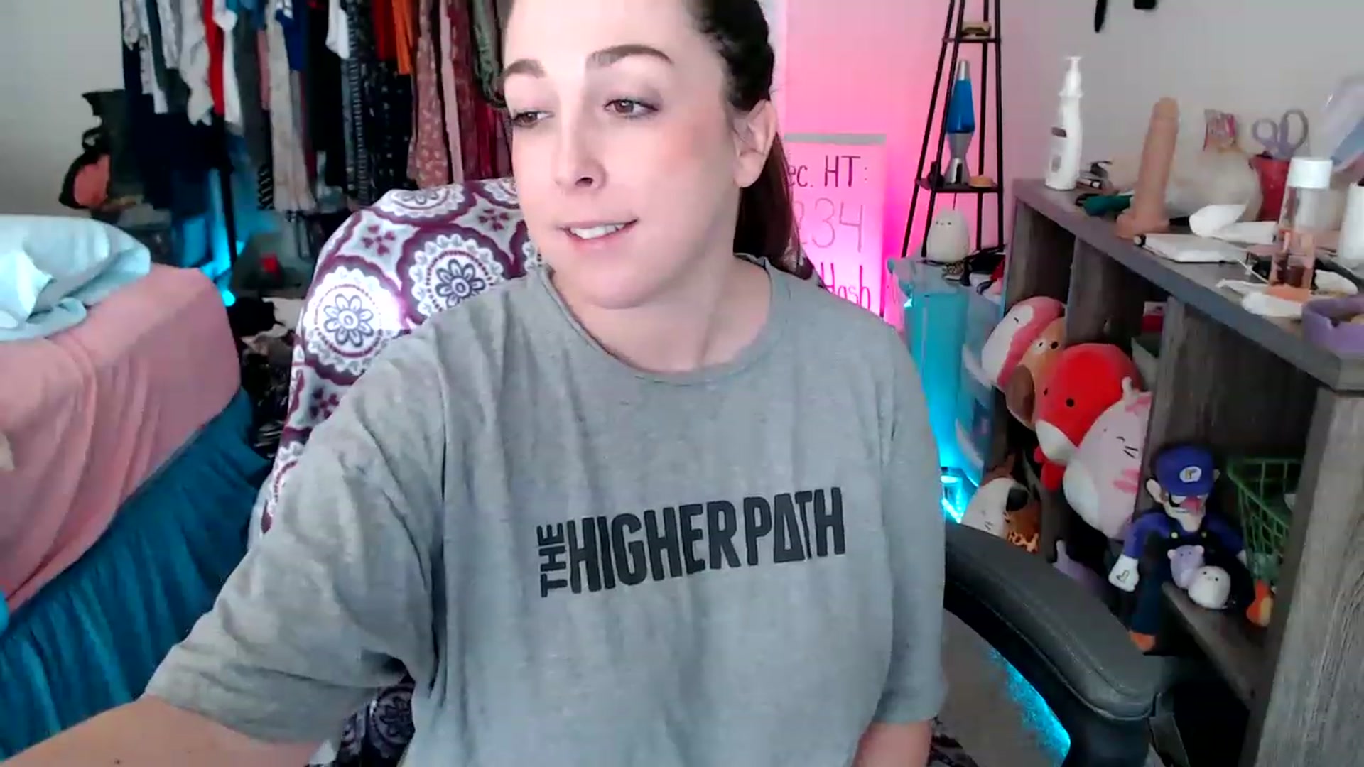 Gallery image thumbnail from Kittylacee's myfreecams stream on, 12/30/2022, 14:26 image 14 of 20