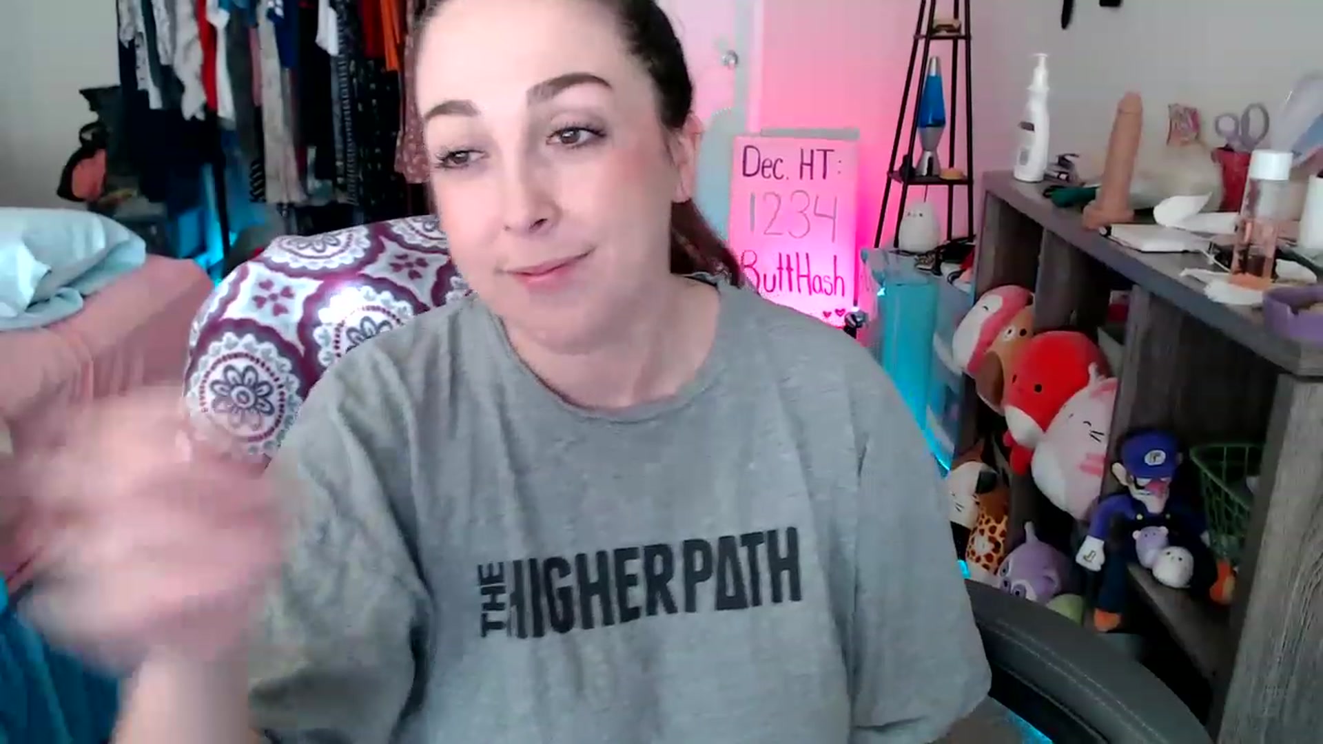 Gallery image thumbnail from Kittylacee's myfreecams stream on, 12/30/2022, 14:26 image 13 of 20