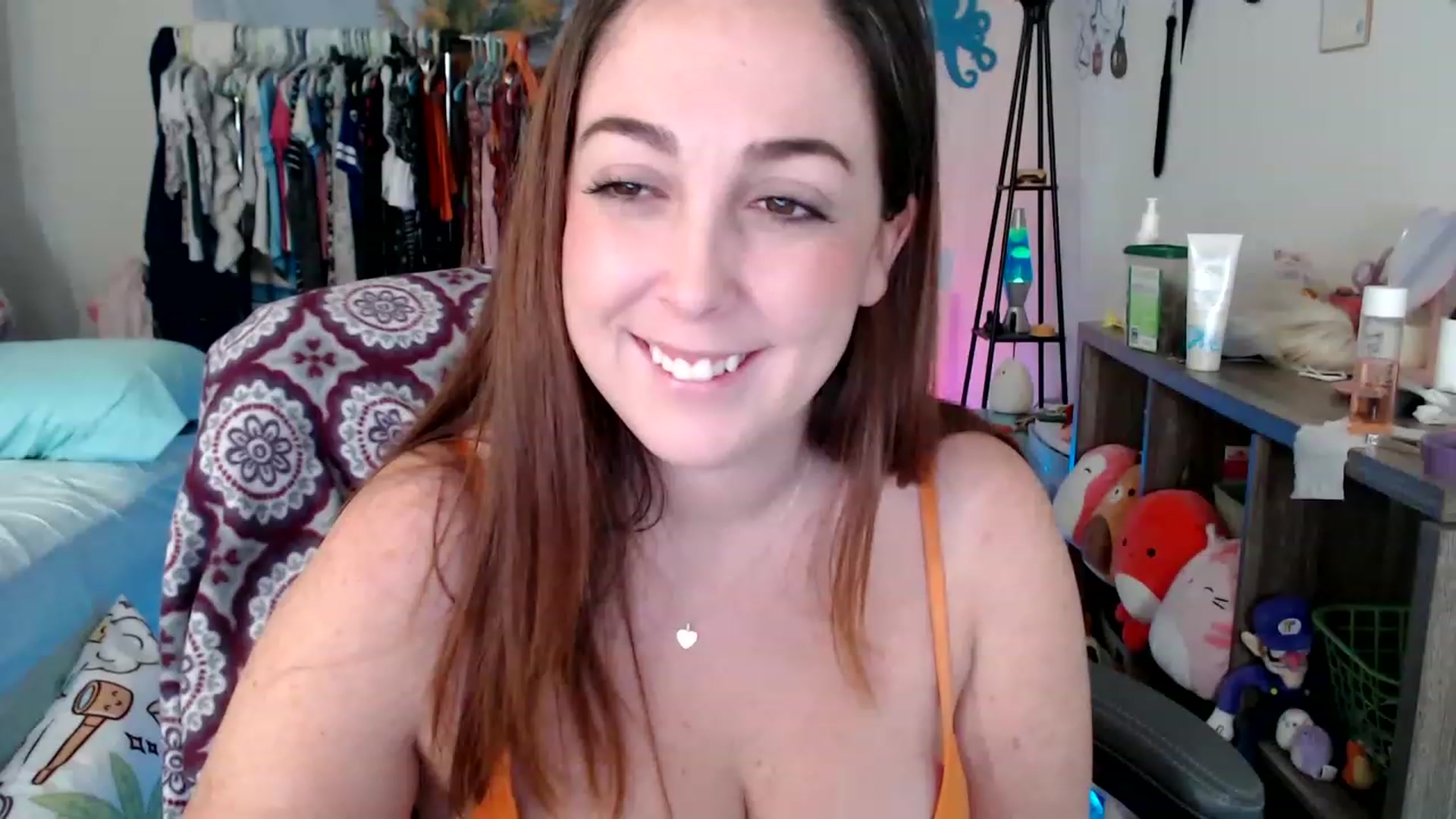 Gallery image thumbnail from Kittylacee's myfreecams stream on, 01/28/2023, 14:07 image 17 of 20