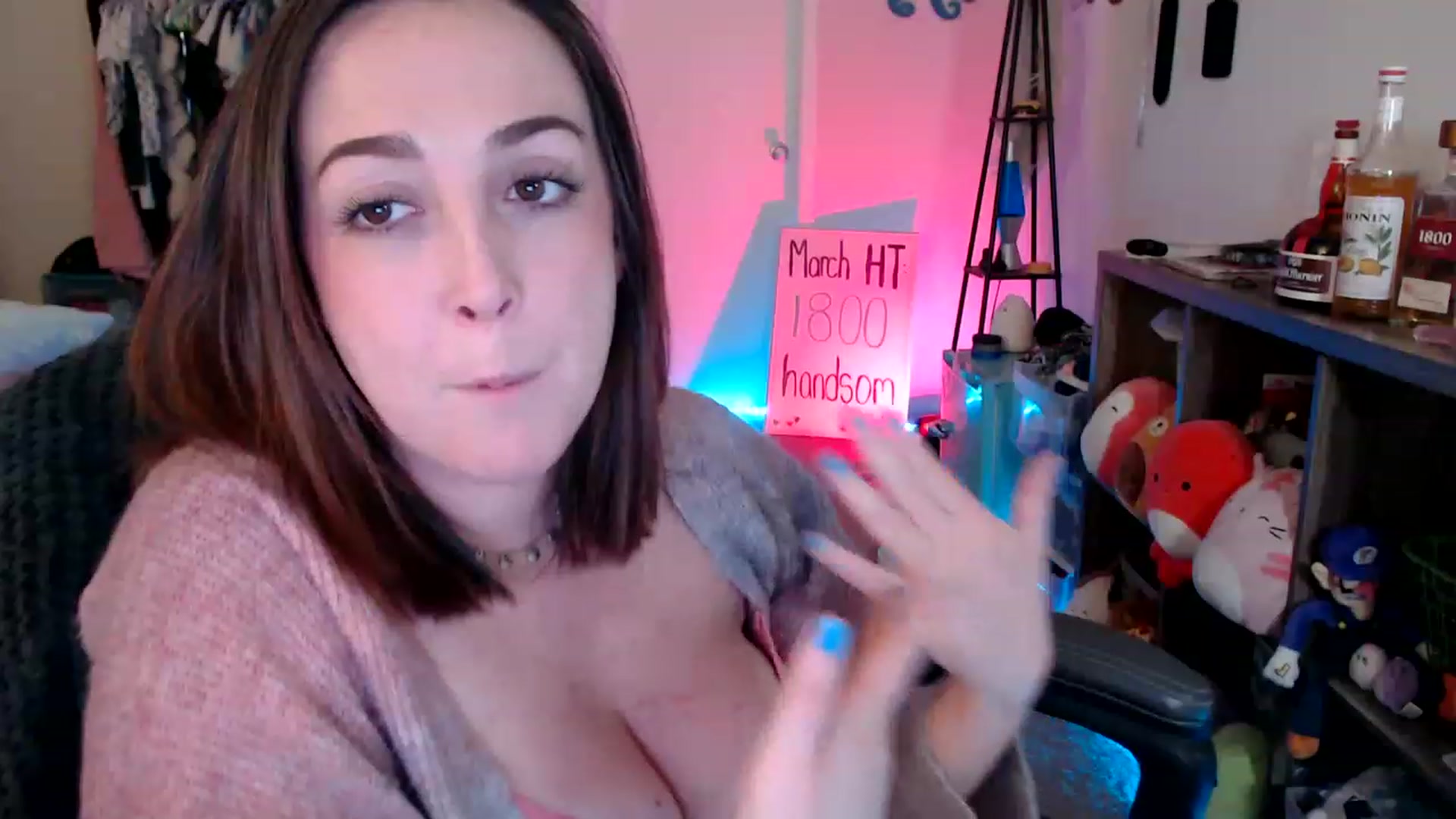 Gallery image thumbnail from Kittylacee's myfreecams stream on, 03/19/2023, 08:52 image 5 of 20