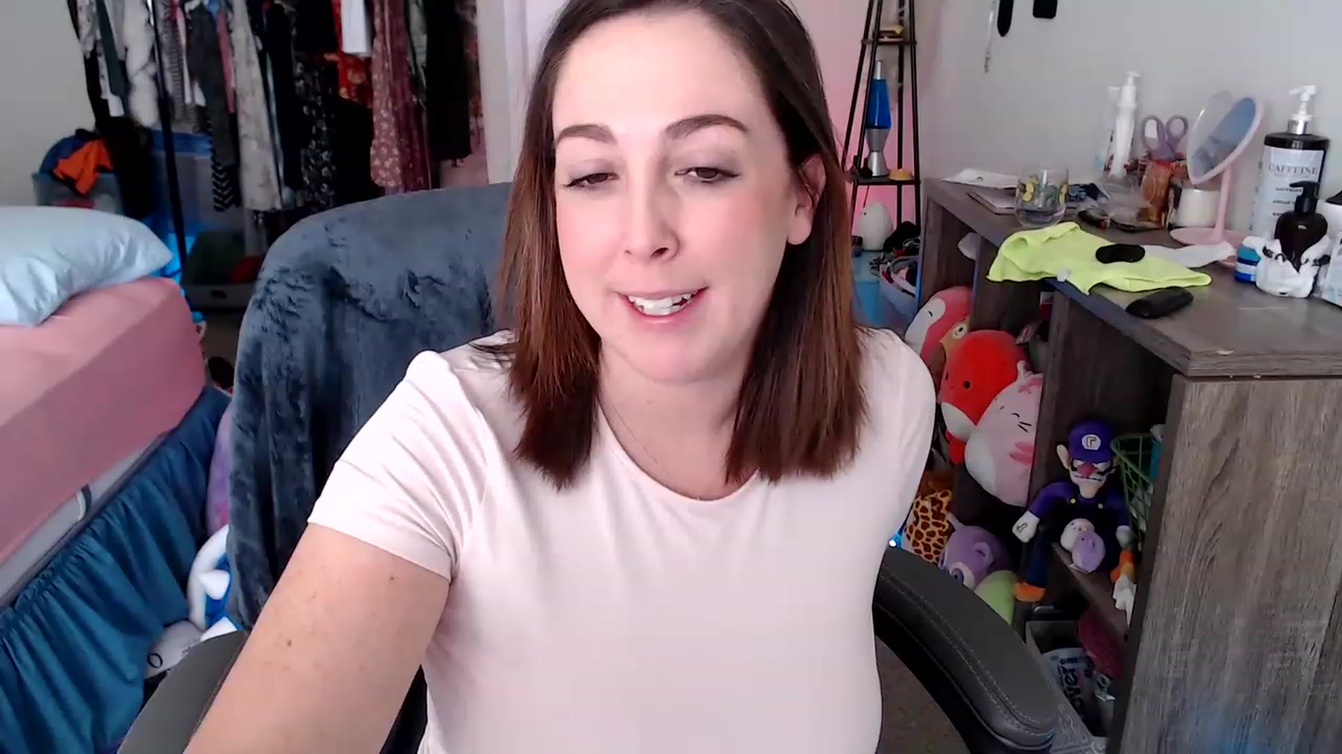Gallery image thumbnail from Kittylacee's myfreecams stream on, 03/26/2023, 13:34 image 9 of 20