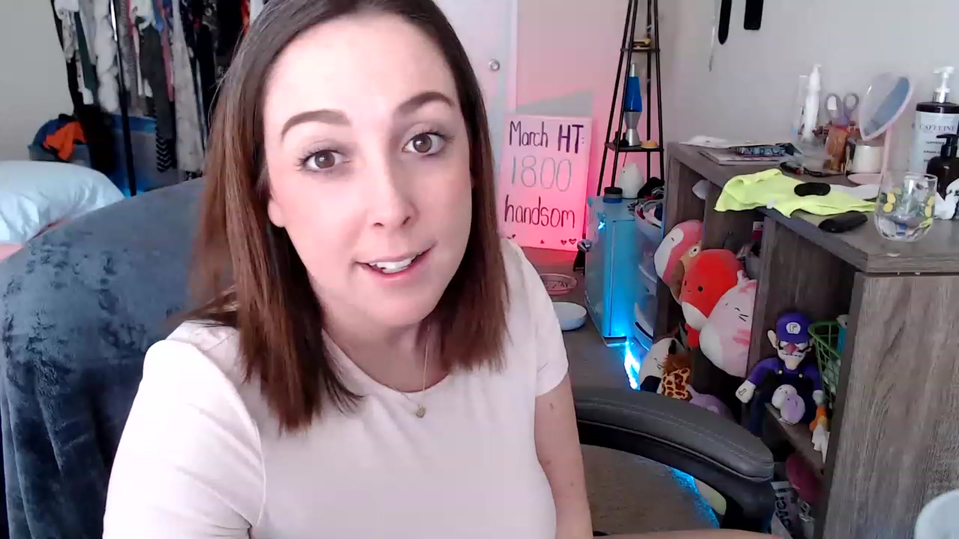 Gallery image thumbnail from Kittylacee's myfreecams stream on, 03/26/2023, 15:49 image 4 of 20
