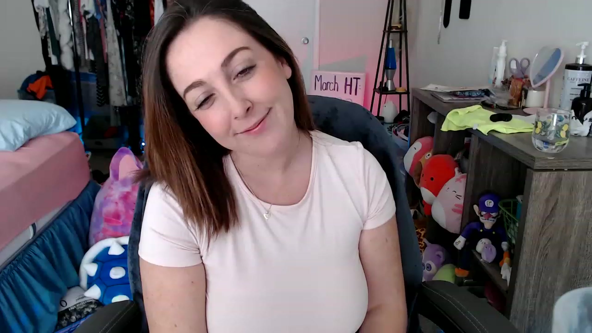 Gallery image thumbnail from Kittylacee's myfreecams stream on, 03/26/2023, 15:49 image 9 of 20
