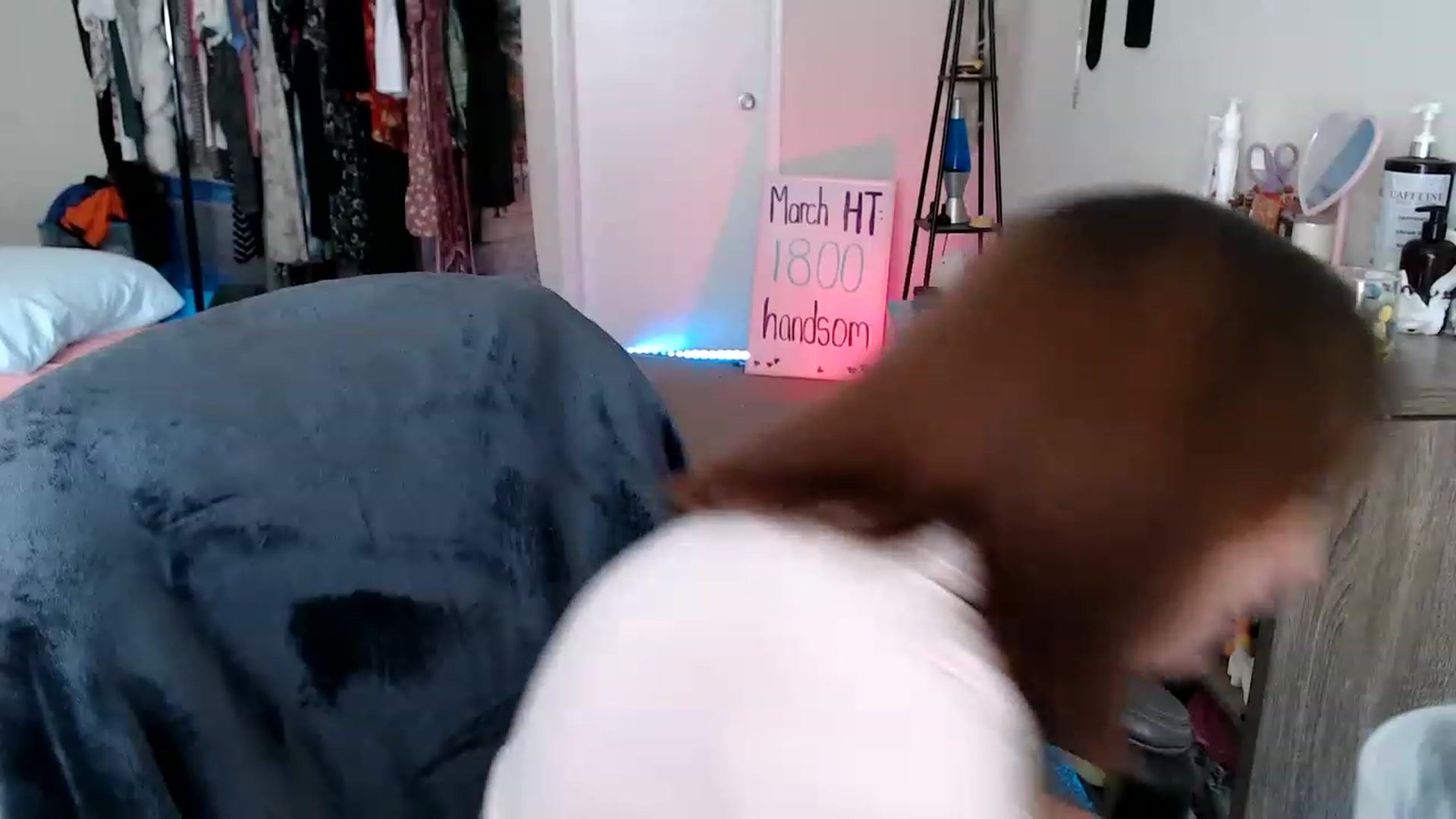 Gallery image thumbnail from Kittylacee's myfreecams stream on, 03/26/2023, 15:49 image 7 of 20