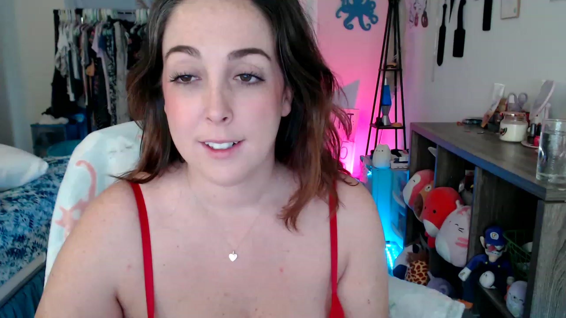Gallery image thumbnail from Kittylacee's myfreecams stream on, 06/01/2023, 19:06 image 13 of 20