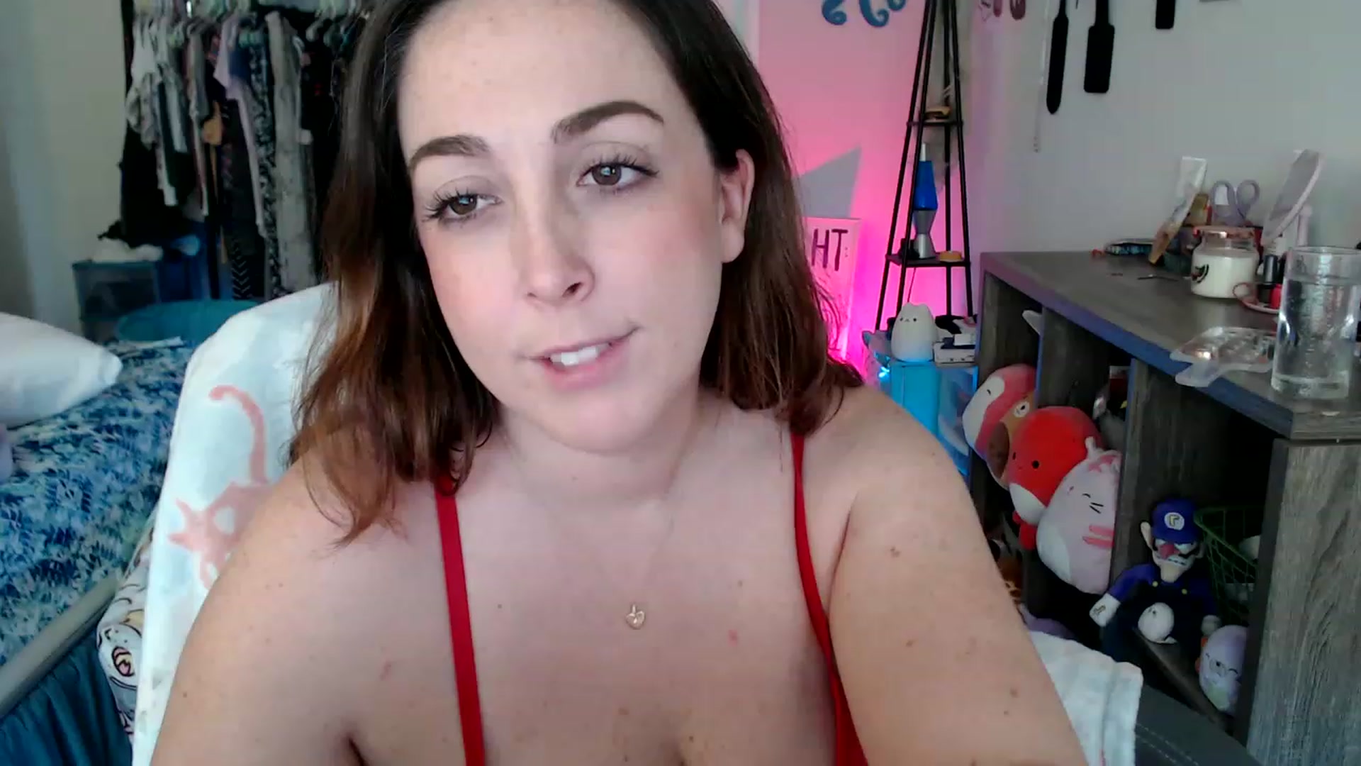 Gallery image thumbnail from Kittylacee's myfreecams stream on, 06/01/2023, 19:35 image 8 of 20