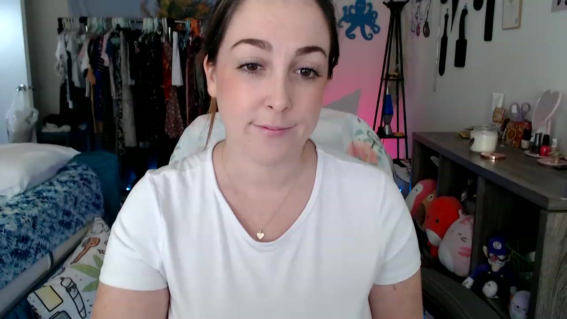 Gallery image thumbnail from Kittylacee's myfreecams stream on, 06/04/2023, 12:37 image 10 of 20