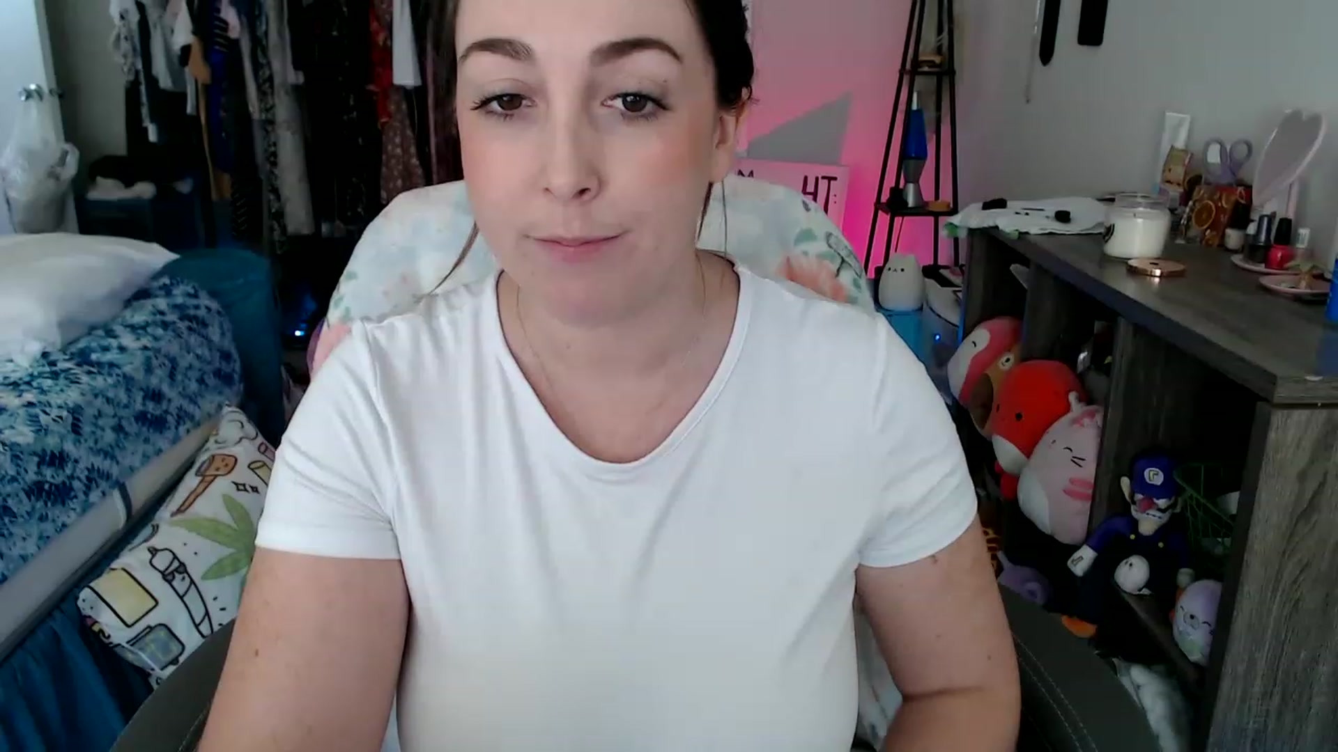 Gallery image thumbnail from Kittylacee's myfreecams stream on, 06/04/2023, 13:47 image 11 of 20
